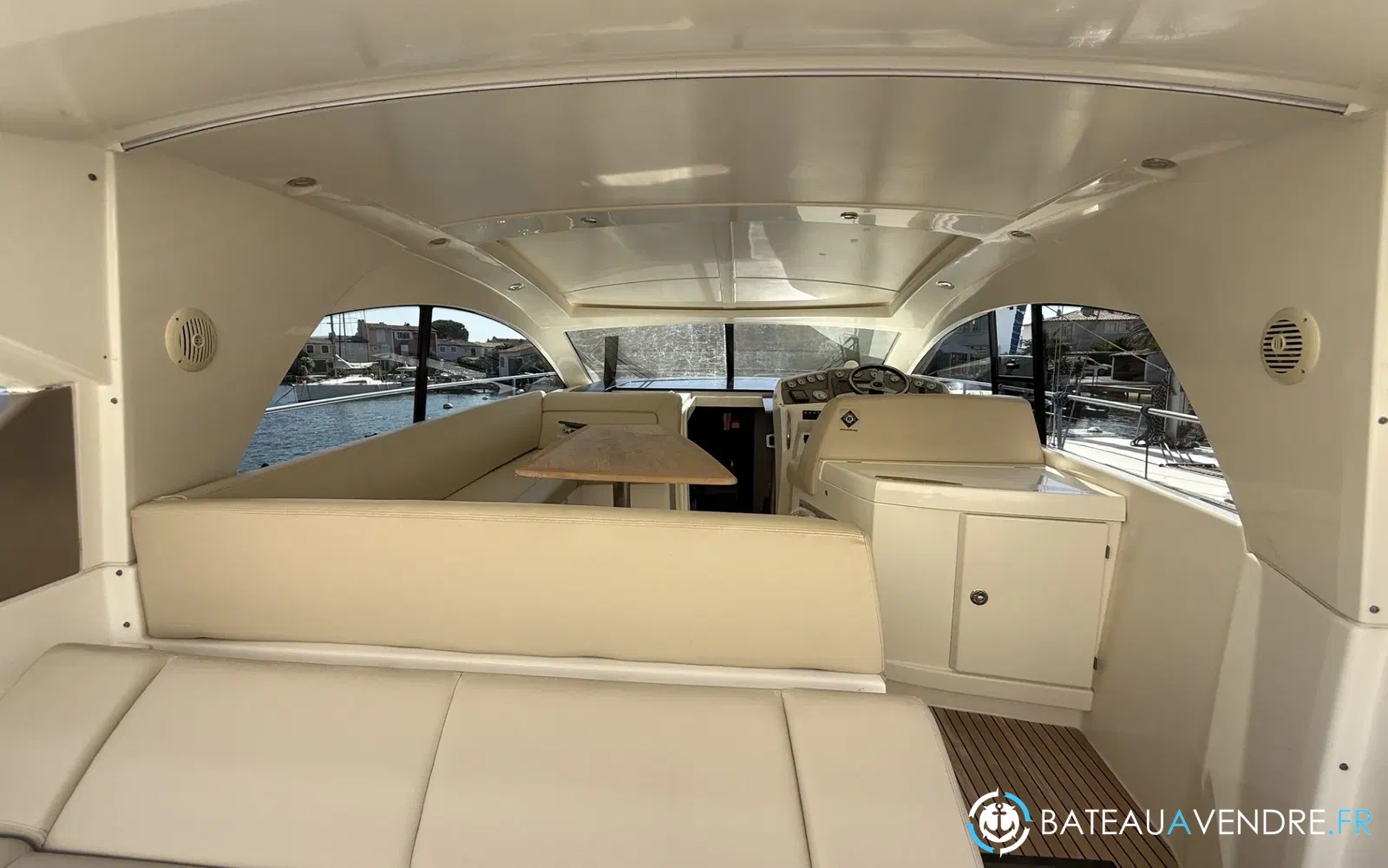 slider 24 Jeanneau Prestige 42 S