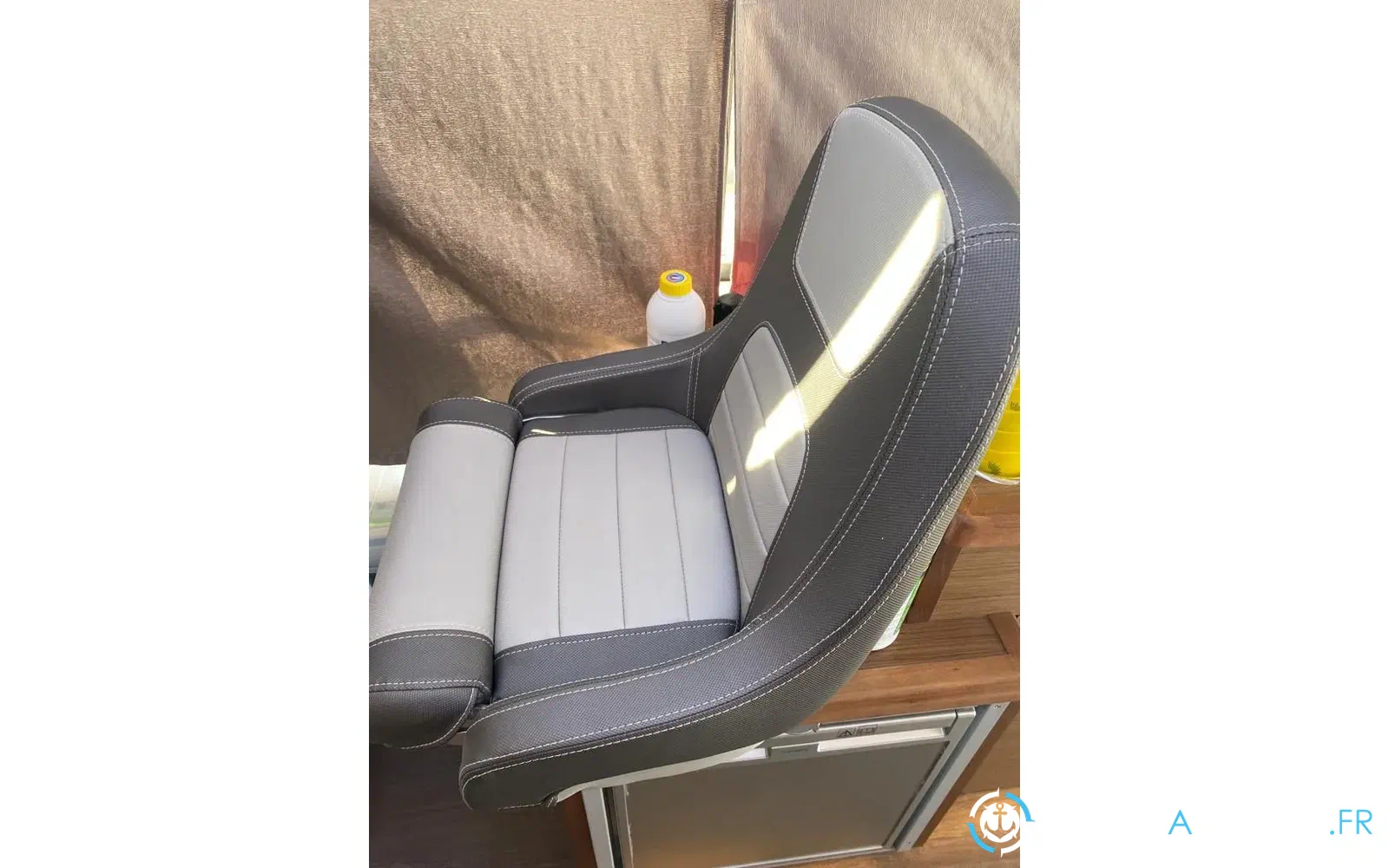slider 12 Jeanneau Merry Fisher 895