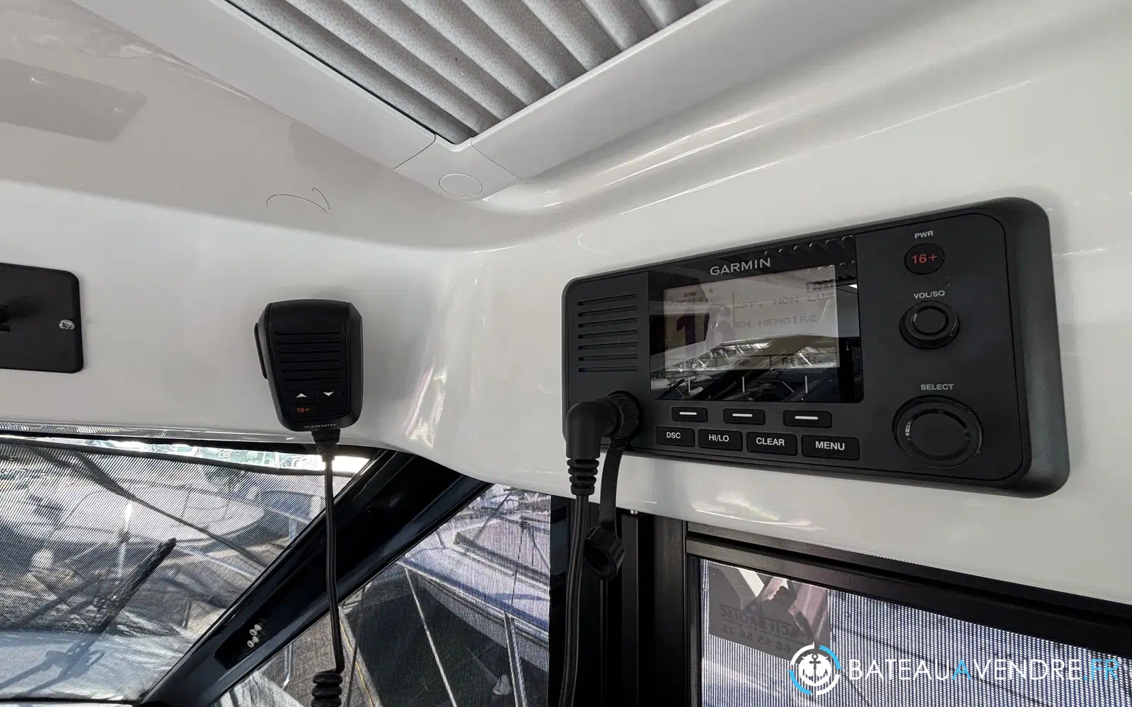 slider 22 Jeanneau Merry Fisher 895