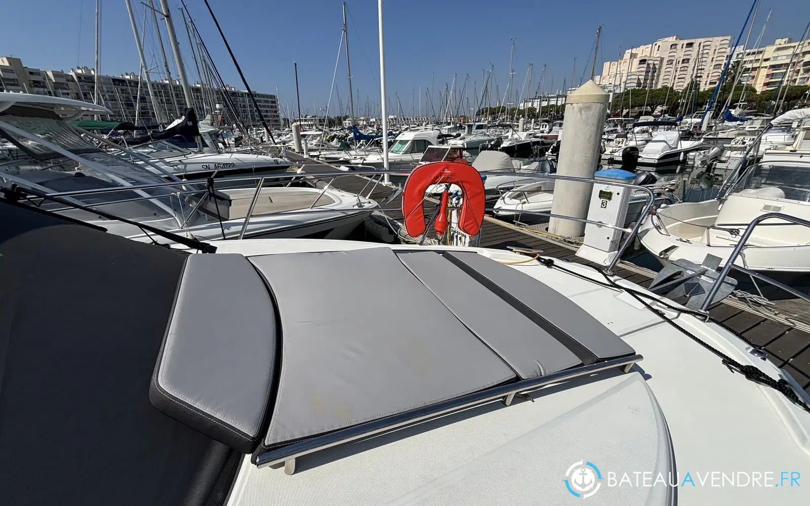 slider 25 Jeanneau Merry Fisher 895