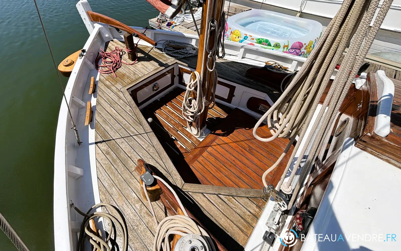 slider 30 Sirvent Tahiti Ketch