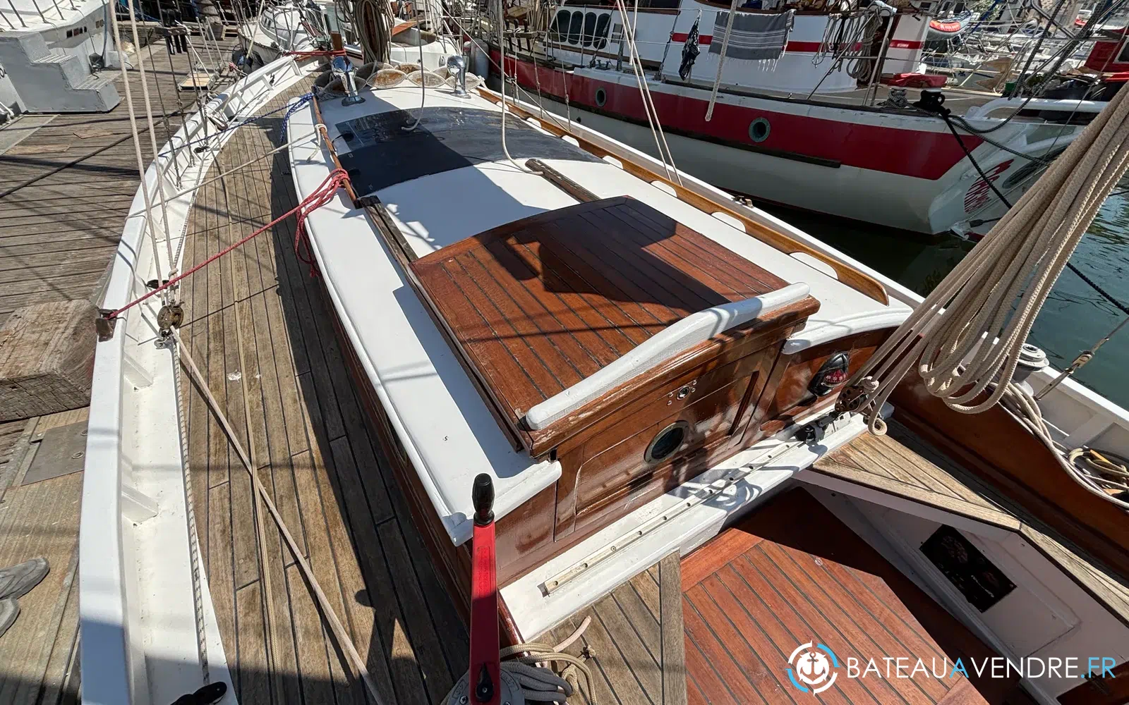slider 22 Sirvent Tahiti Ketch