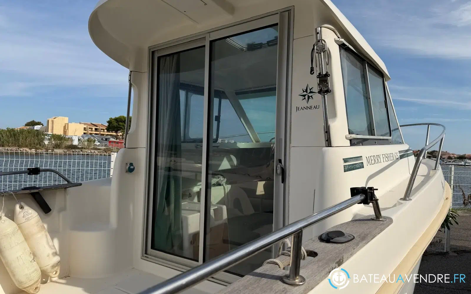 slider 3 Jeanneau Merry Fisher 625