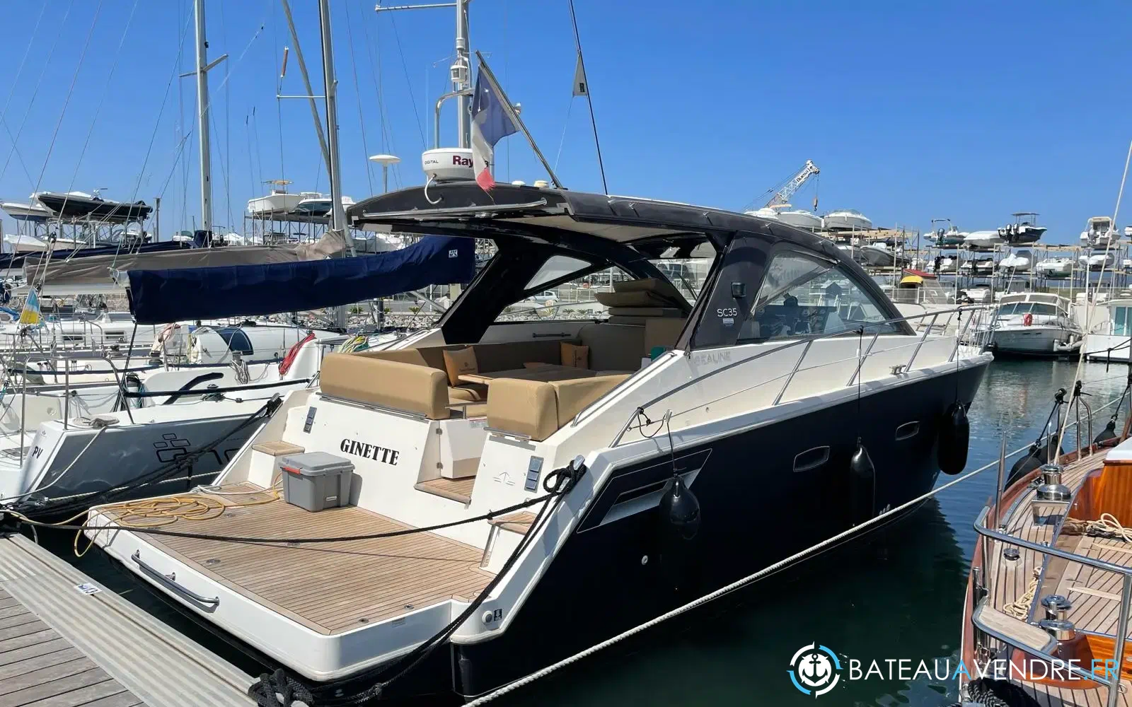 slider 0 Sealine SC 35