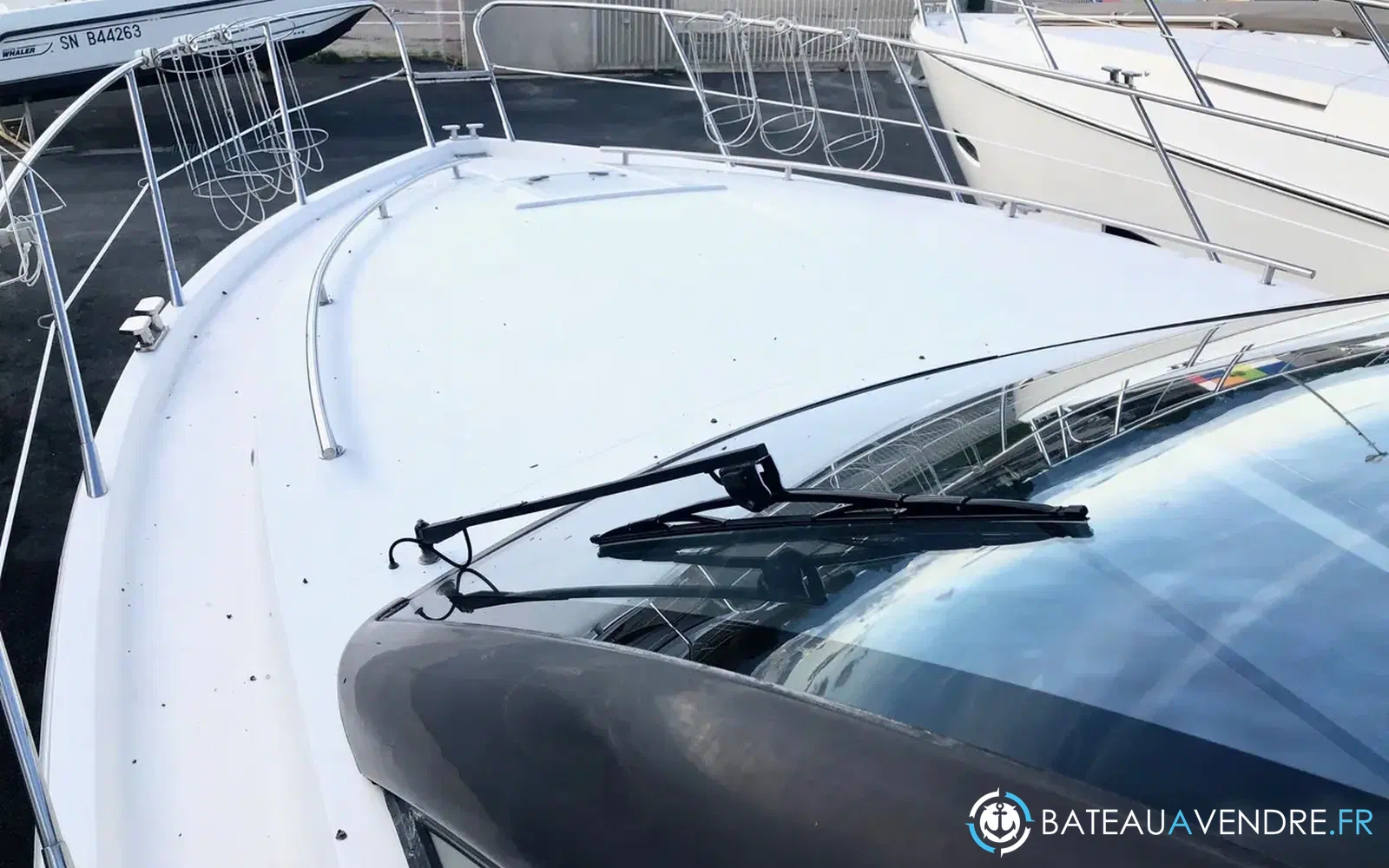 slider 13 Sealine SC 35