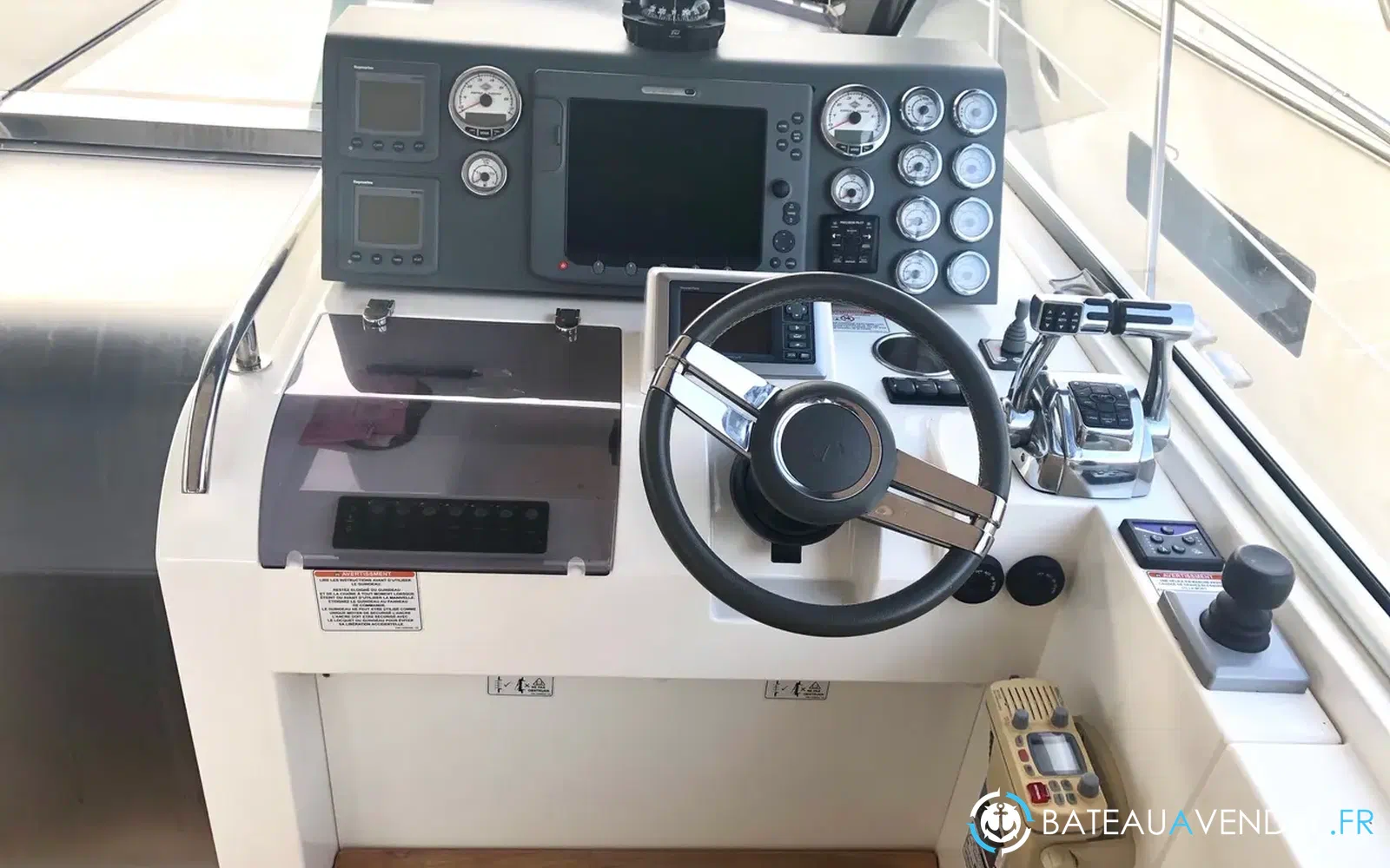 slider 3 Sealine SC 35