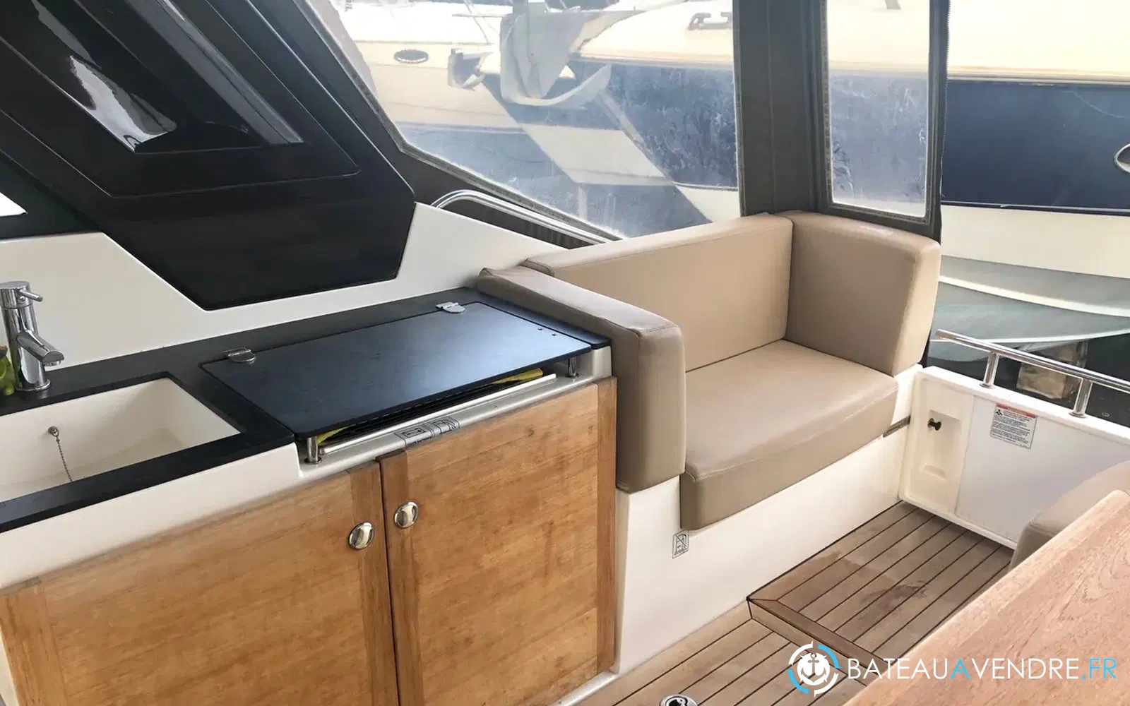 slider 5 Sealine SC 35