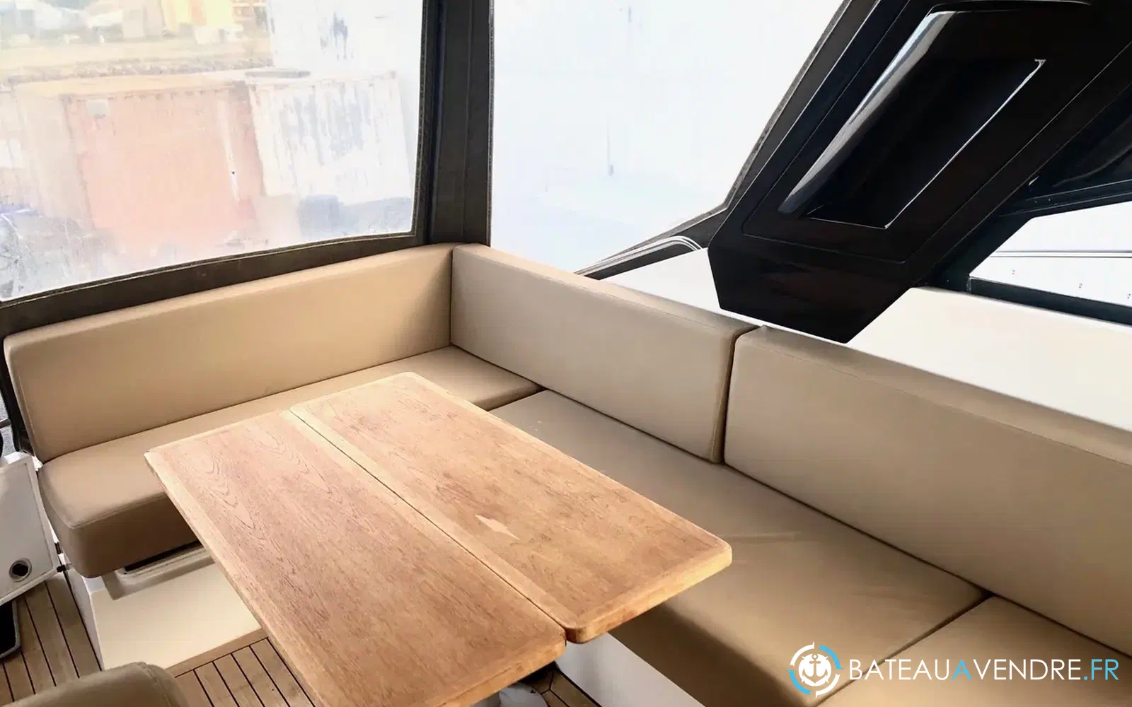 slider 6 Sealine SC 35