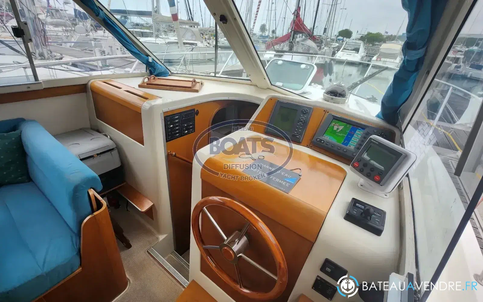 slider 9 Beneteau Antares Serie 9