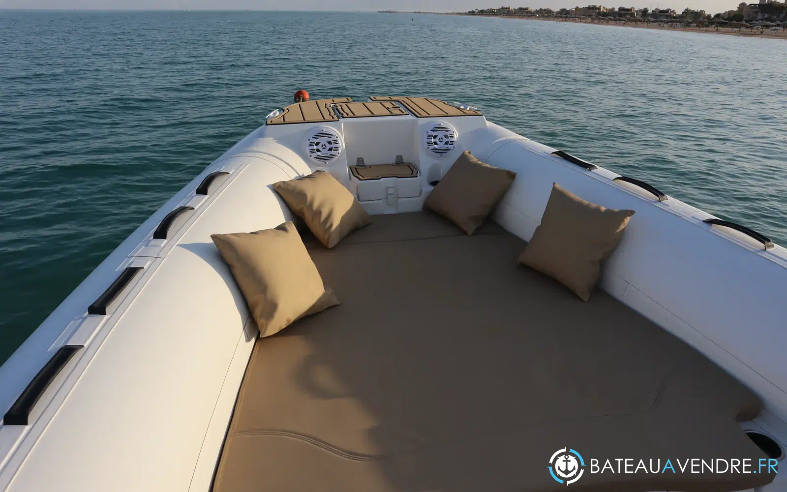 slider 12 Tiger Marine Top Line 950
