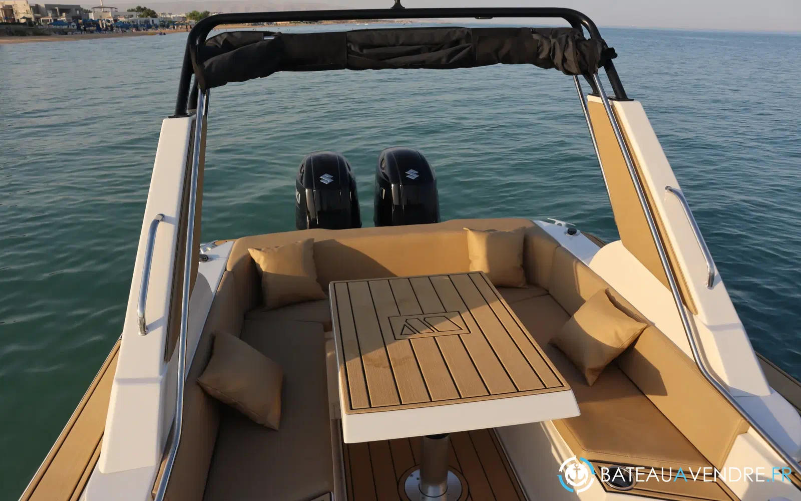 slider 14 Tiger Marine Top Line 950