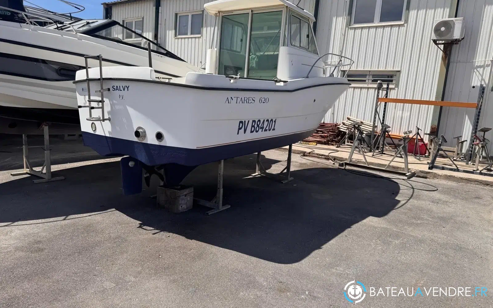 slider 2 Beneteau Antares 620