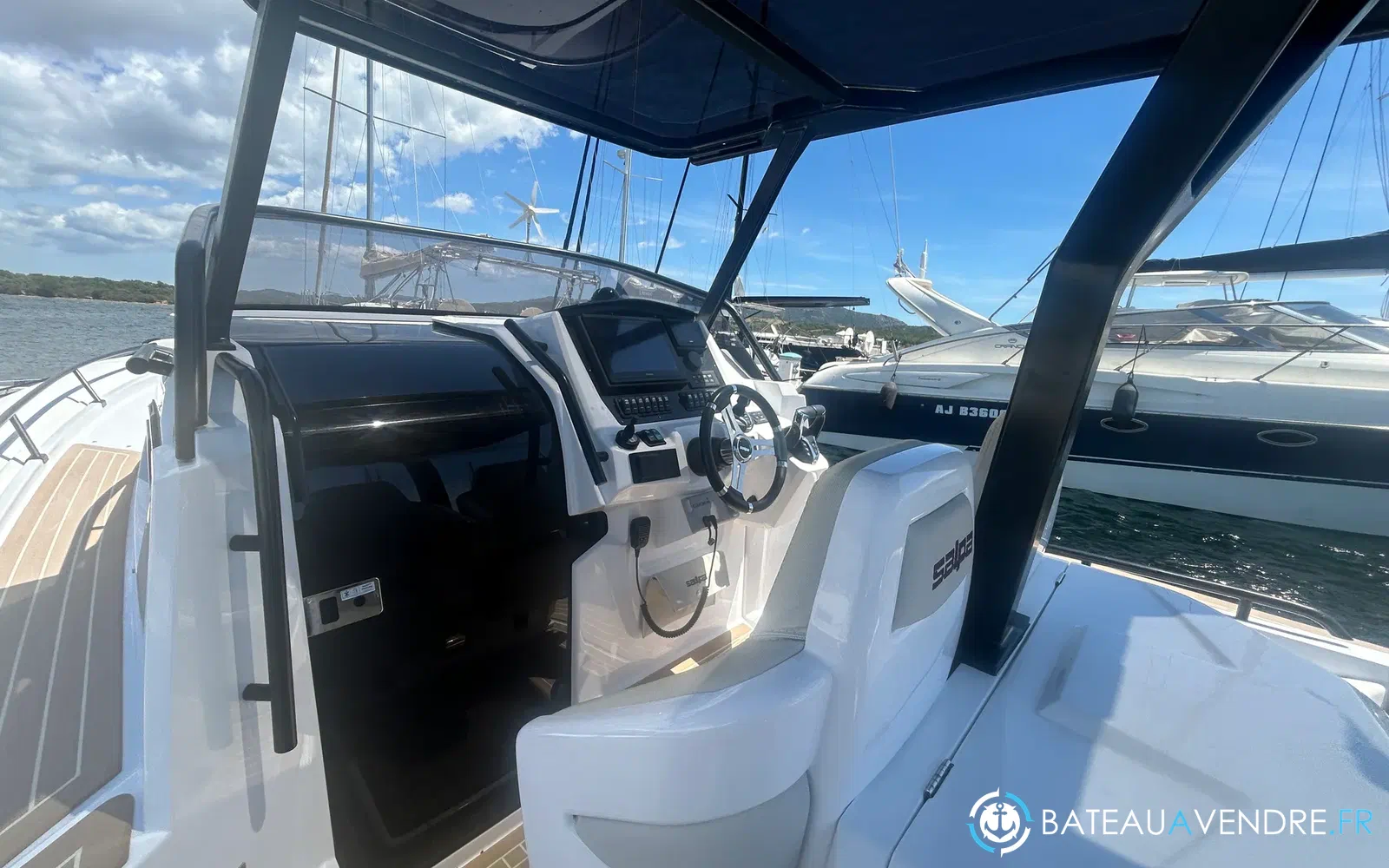 slider 16 Salpa 33 Soleil