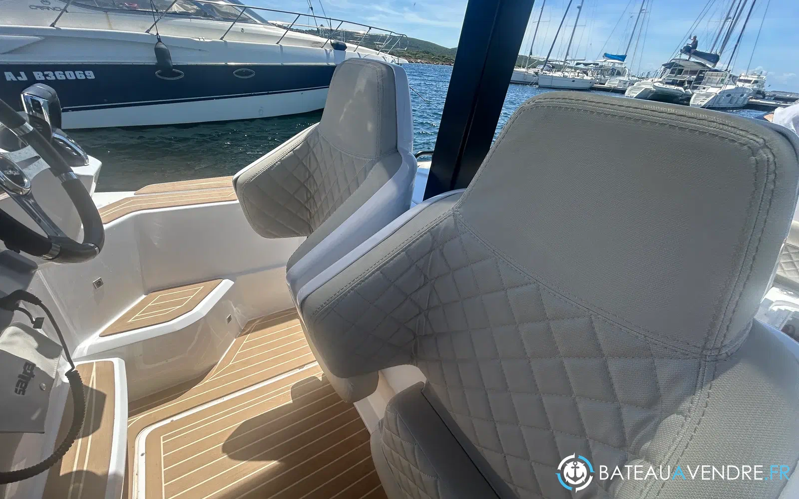 slider 19 Salpa 33 Soleil