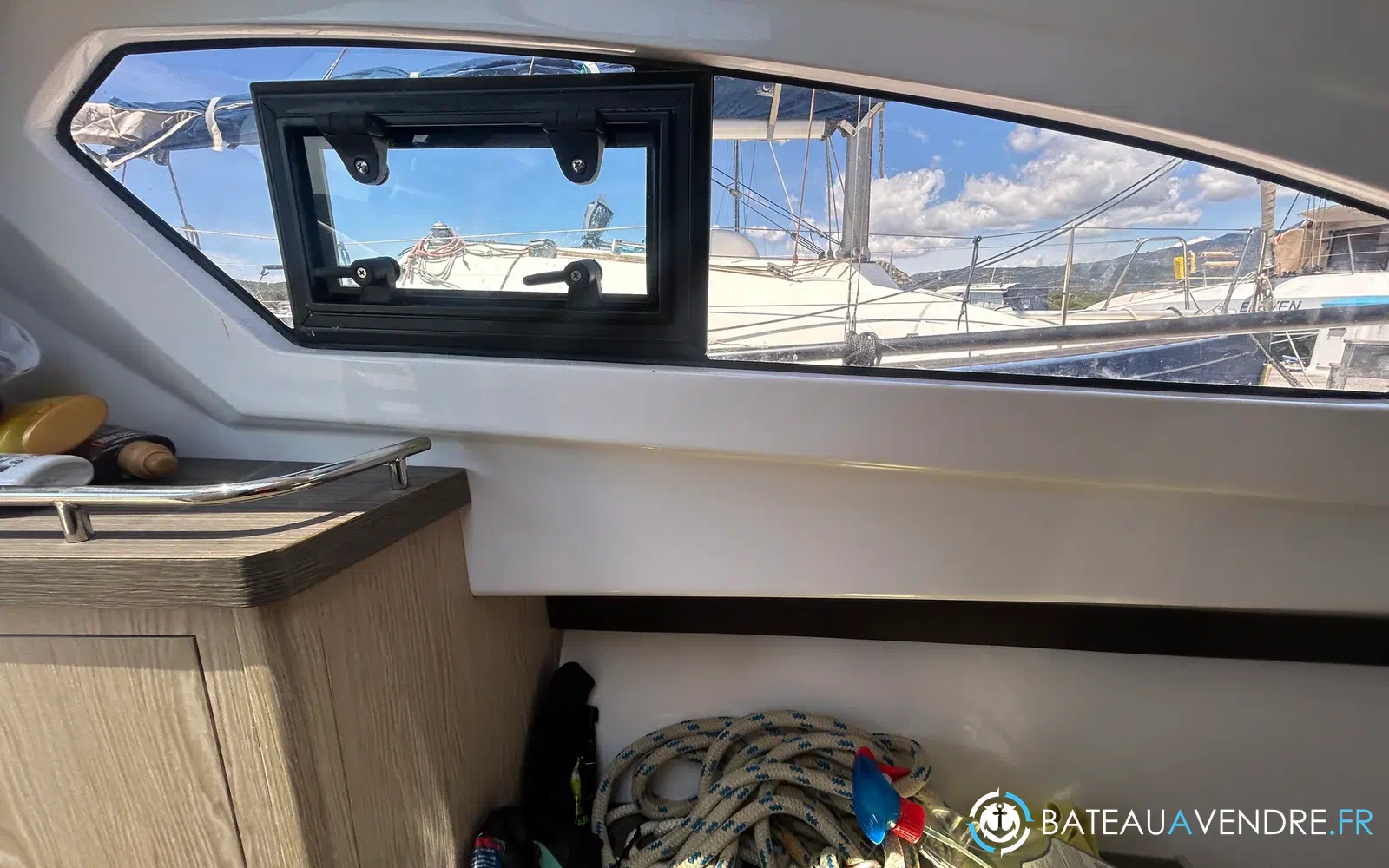 slider 46 Salpa 33 Soleil