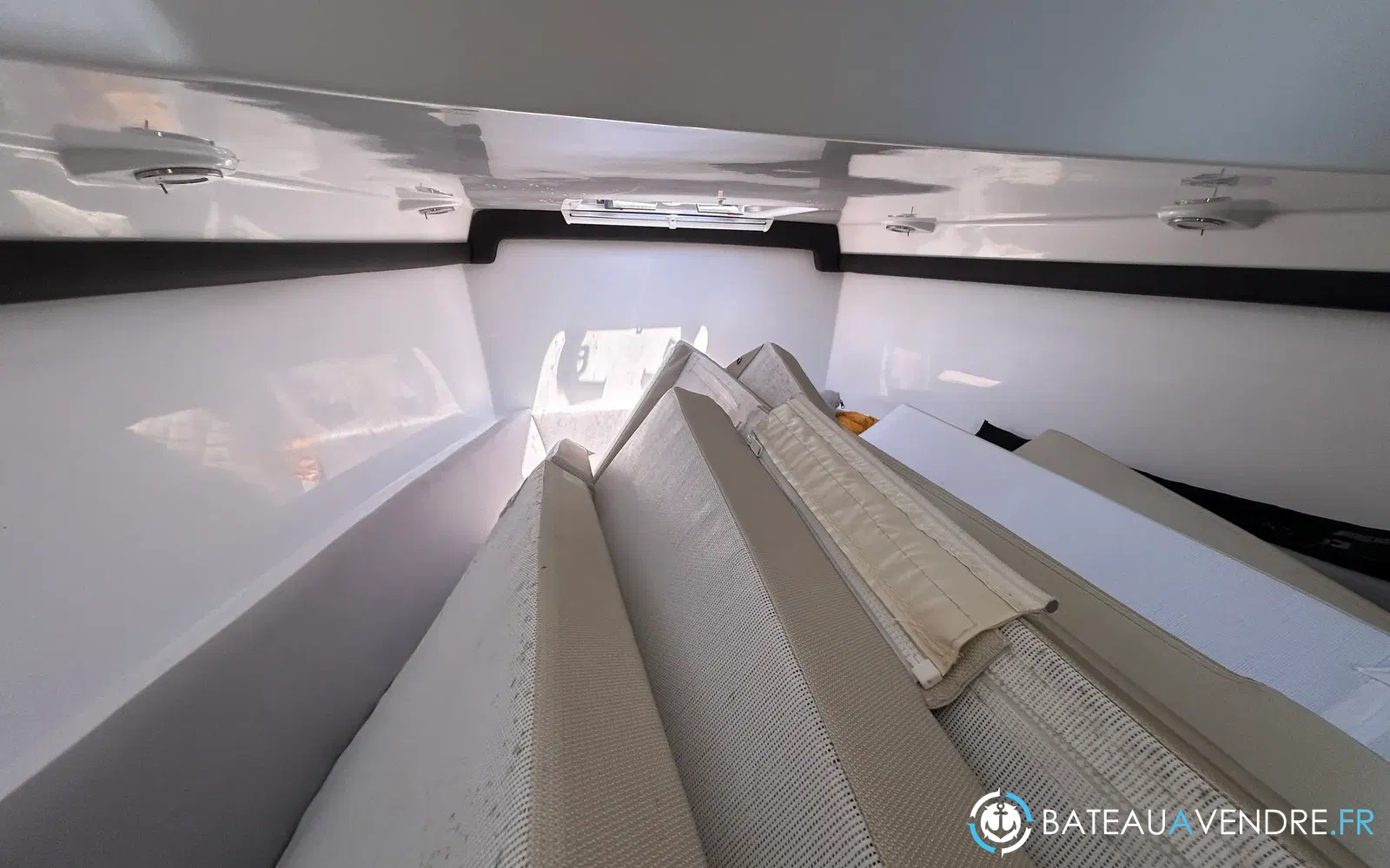 slider 47 Salpa 33 Soleil