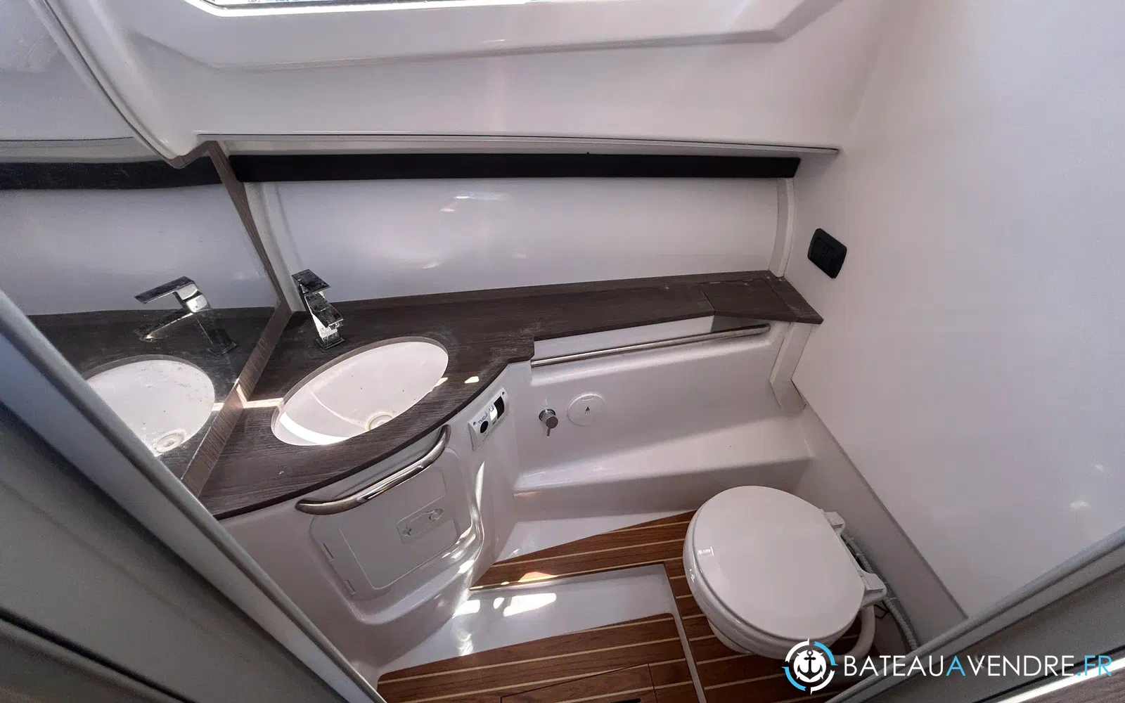 slider 50 Salpa 33 Soleil