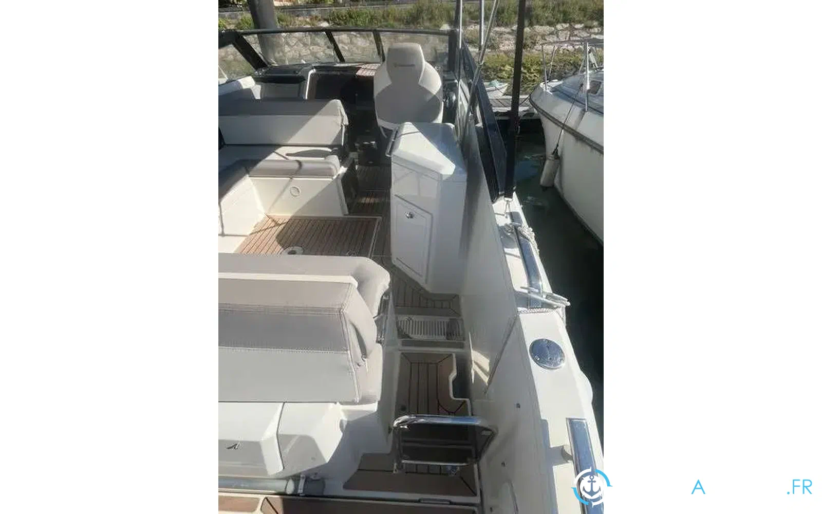 slider 7 Parker 800 Cruiser