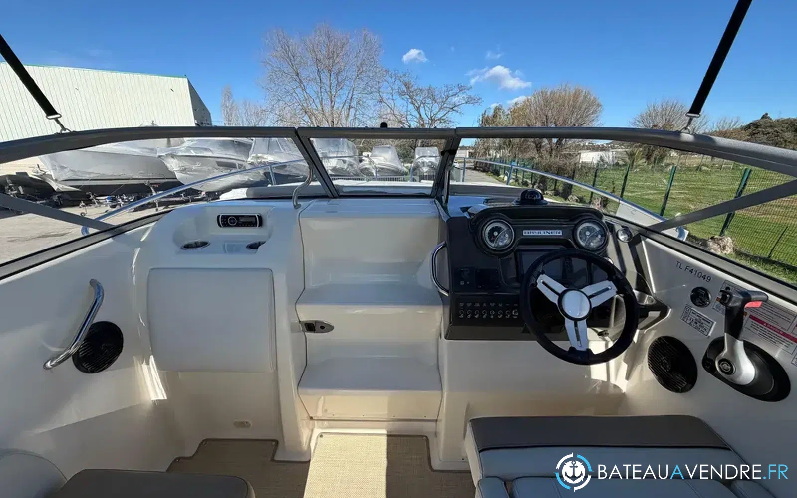 slider 10 Bayliner 742 Cuddy