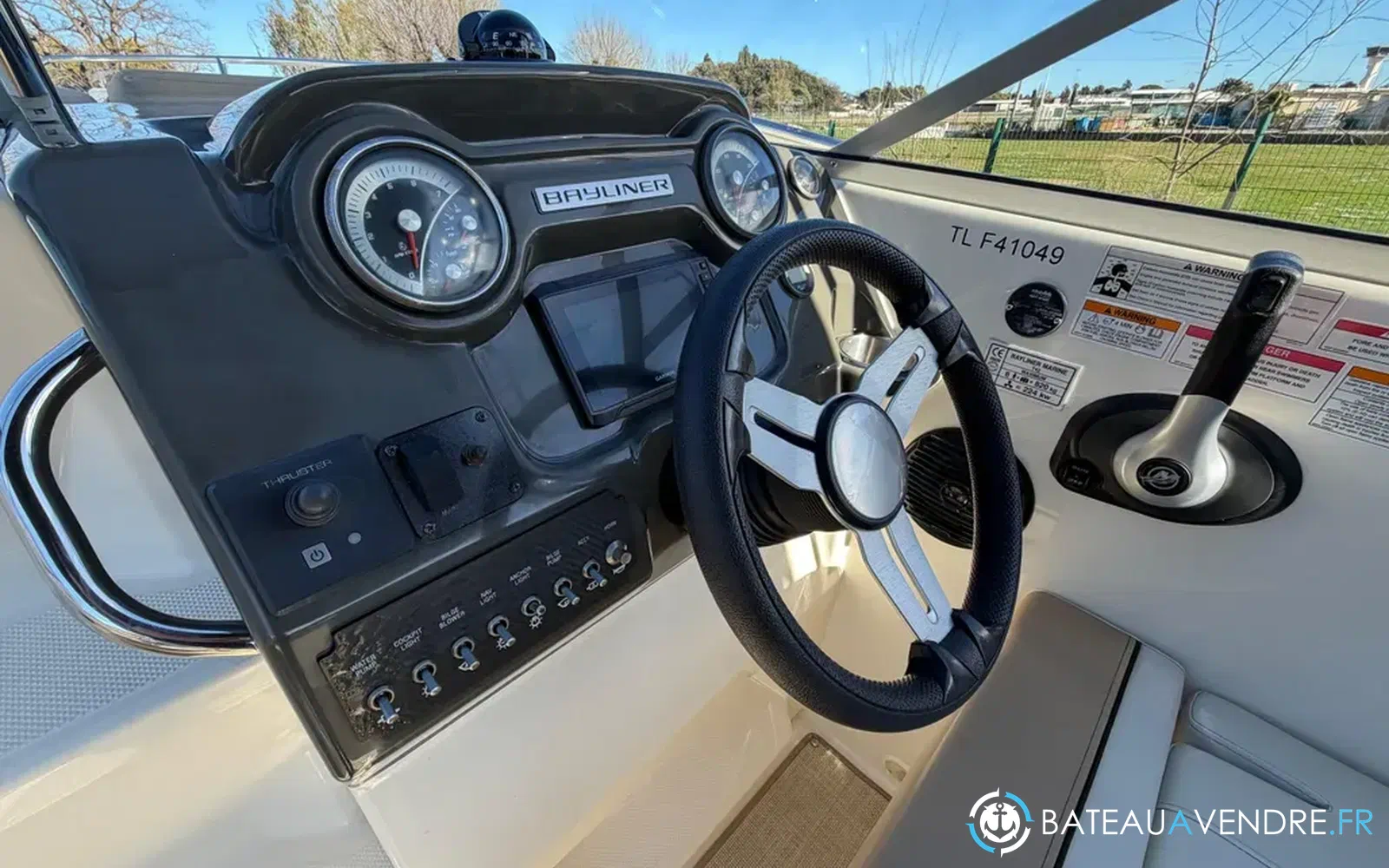 slider 13 Bayliner 742 Cuddy