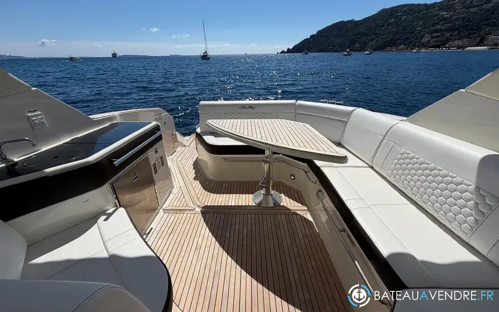 slider 7 Sea Ray 320 Sundancer
