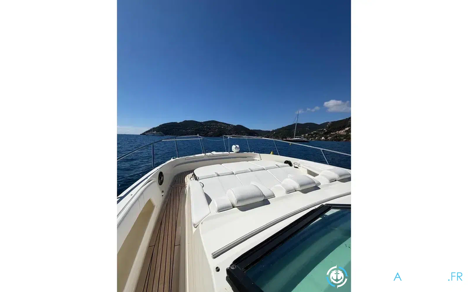 slider 1 Sea Ray 320 Sundancer
