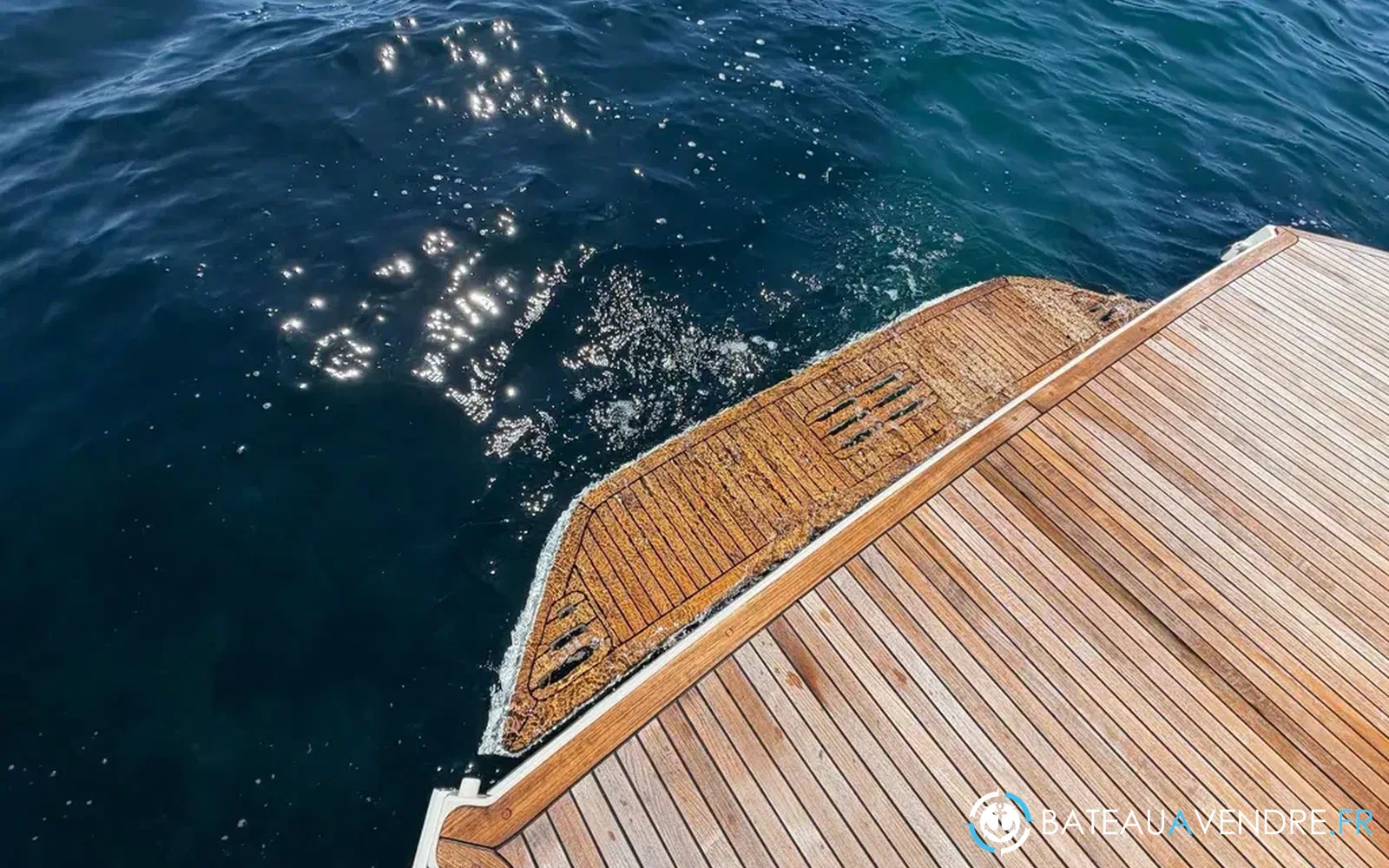 slider 3 Sea Ray 320 Sundancer