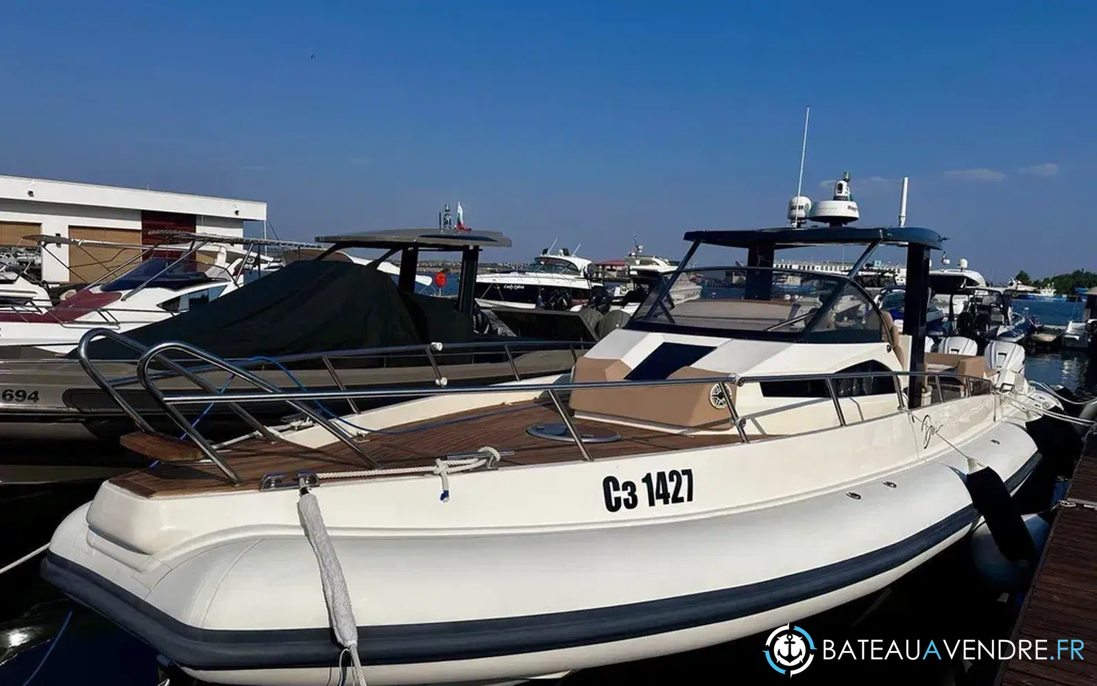 slider 6 Capelli Tempest 50