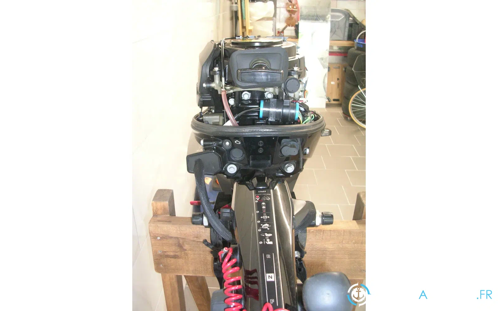 slider 4 Mercury F20 MH