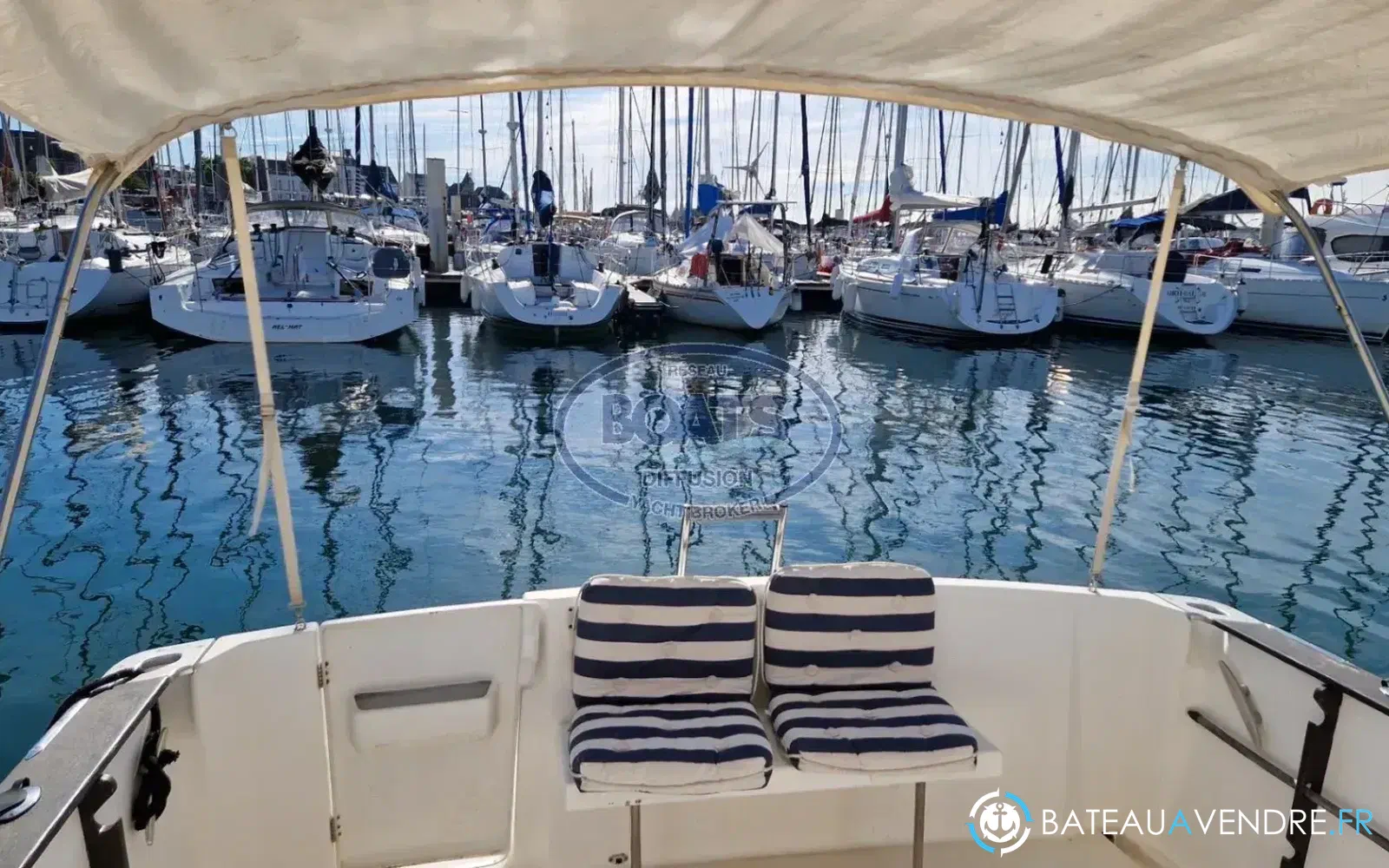 slider 2 Beneteau Antares Serie 9
