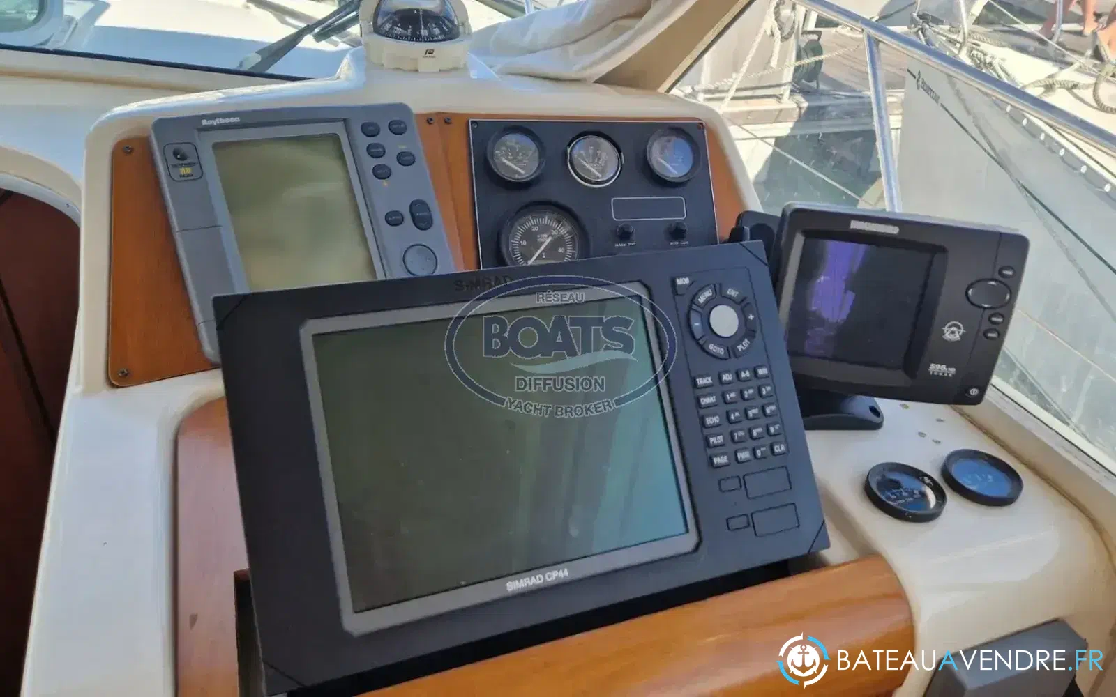 slider 4 Beneteau Antares Serie 9
