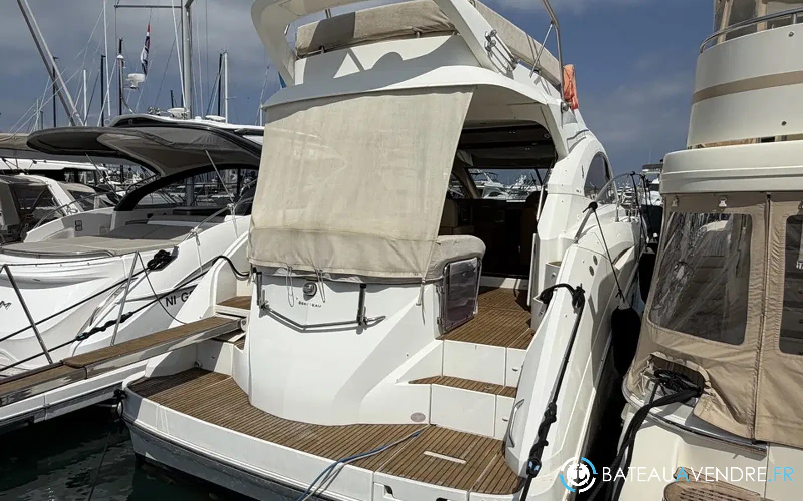 slider 1 Beneteau Monte Carlo 47 Fly