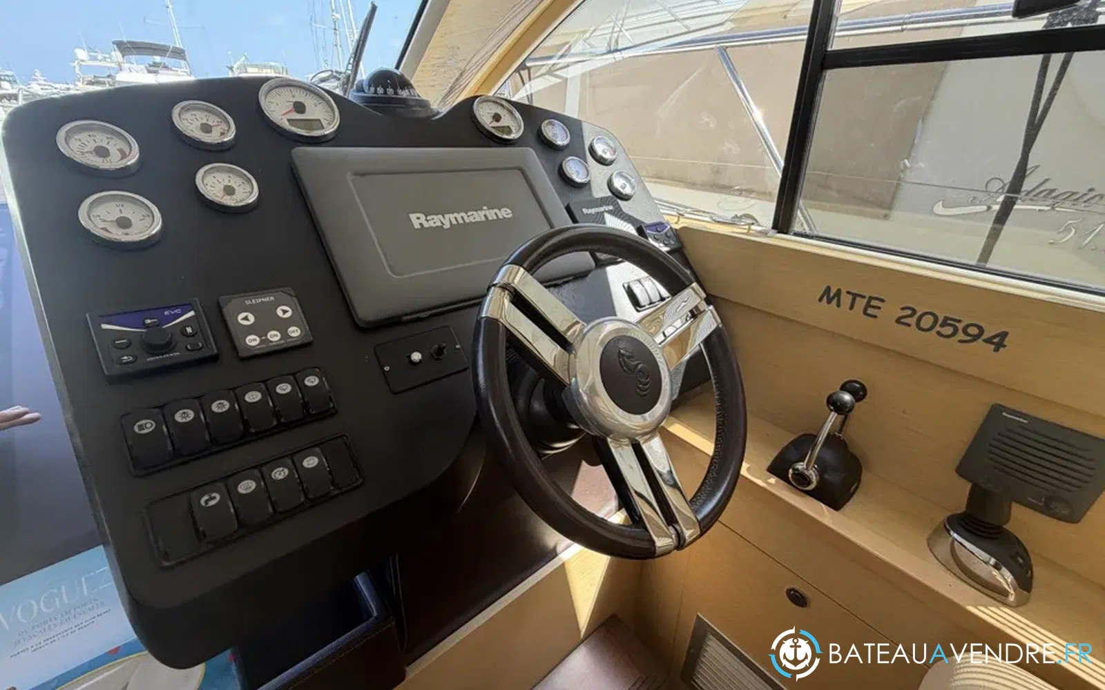 slider 19 Beneteau Monte Carlo 47 Fly