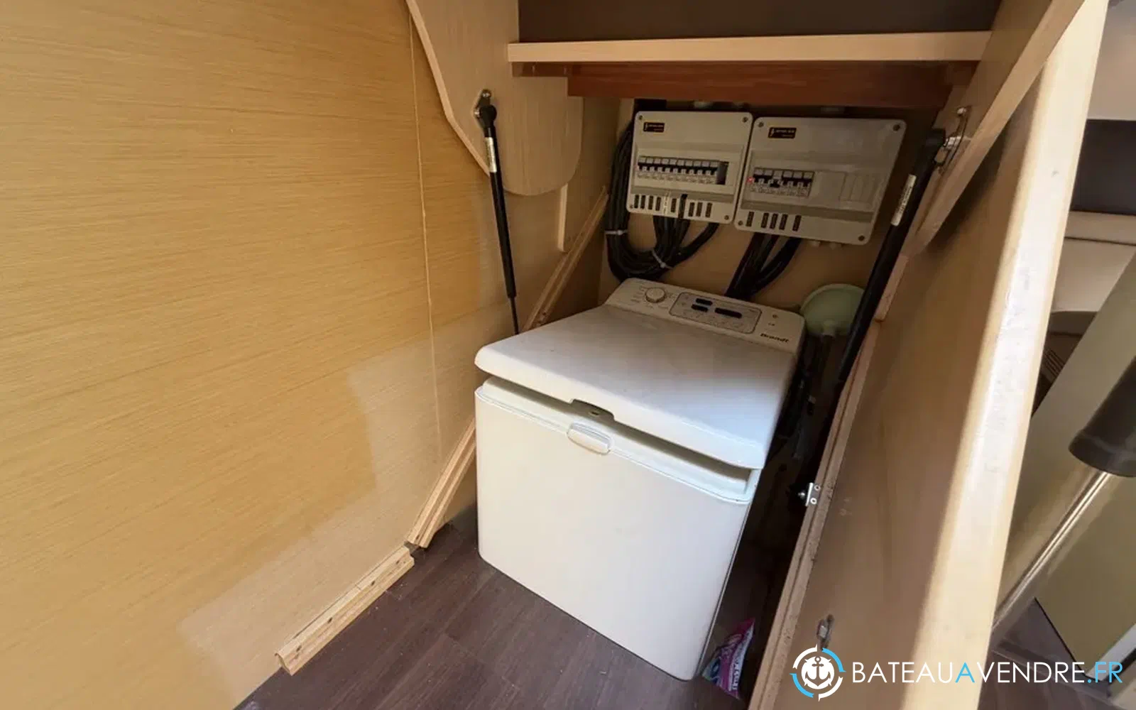 slider 29 Beneteau Monte Carlo 47 Fly
