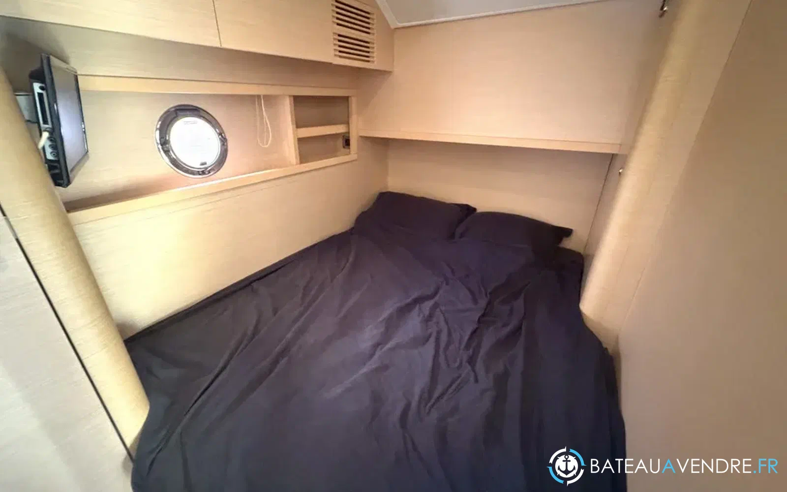 slider 32 Beneteau Monte Carlo 47 Fly