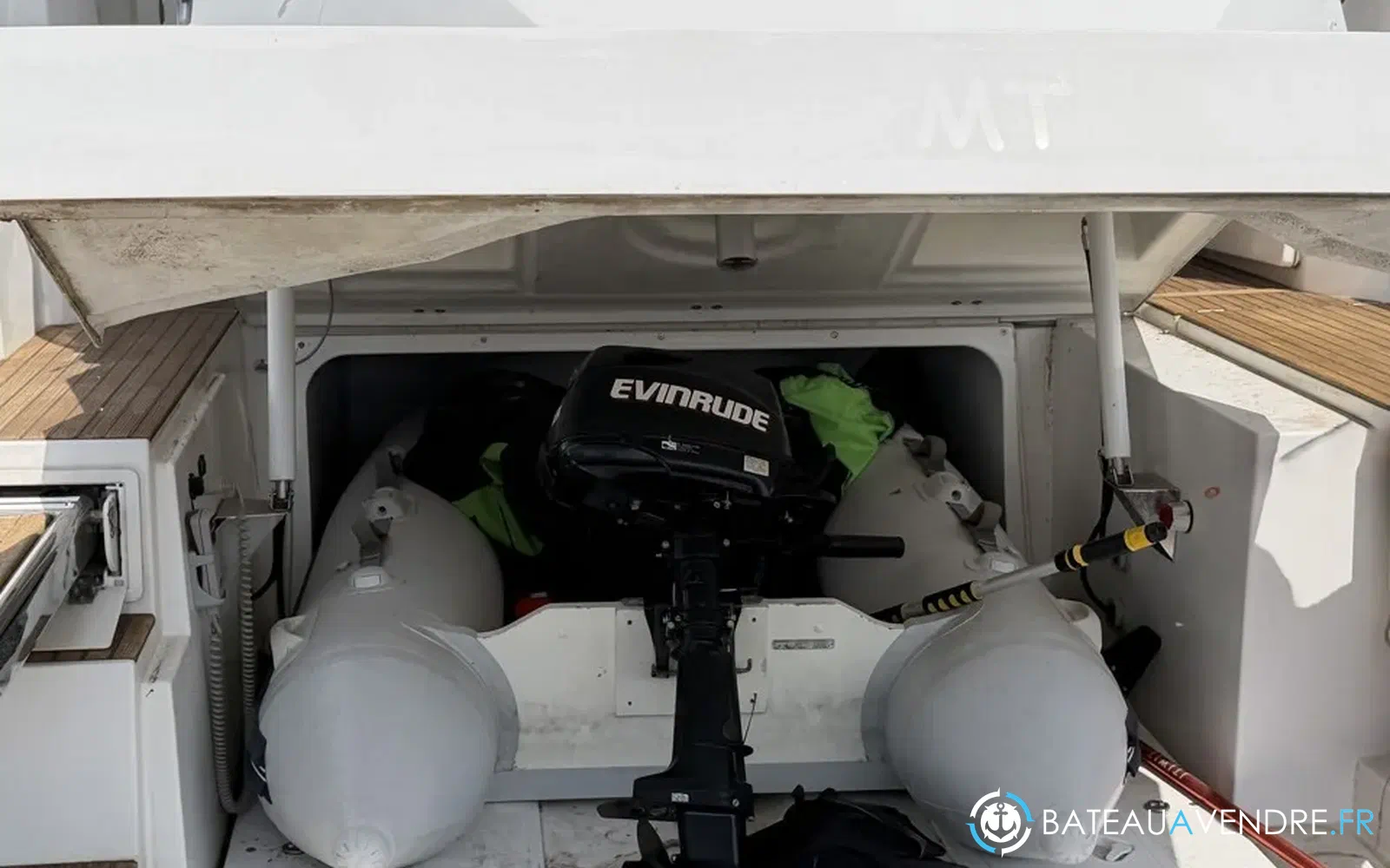slider 5 Beneteau Monte Carlo 47 Fly