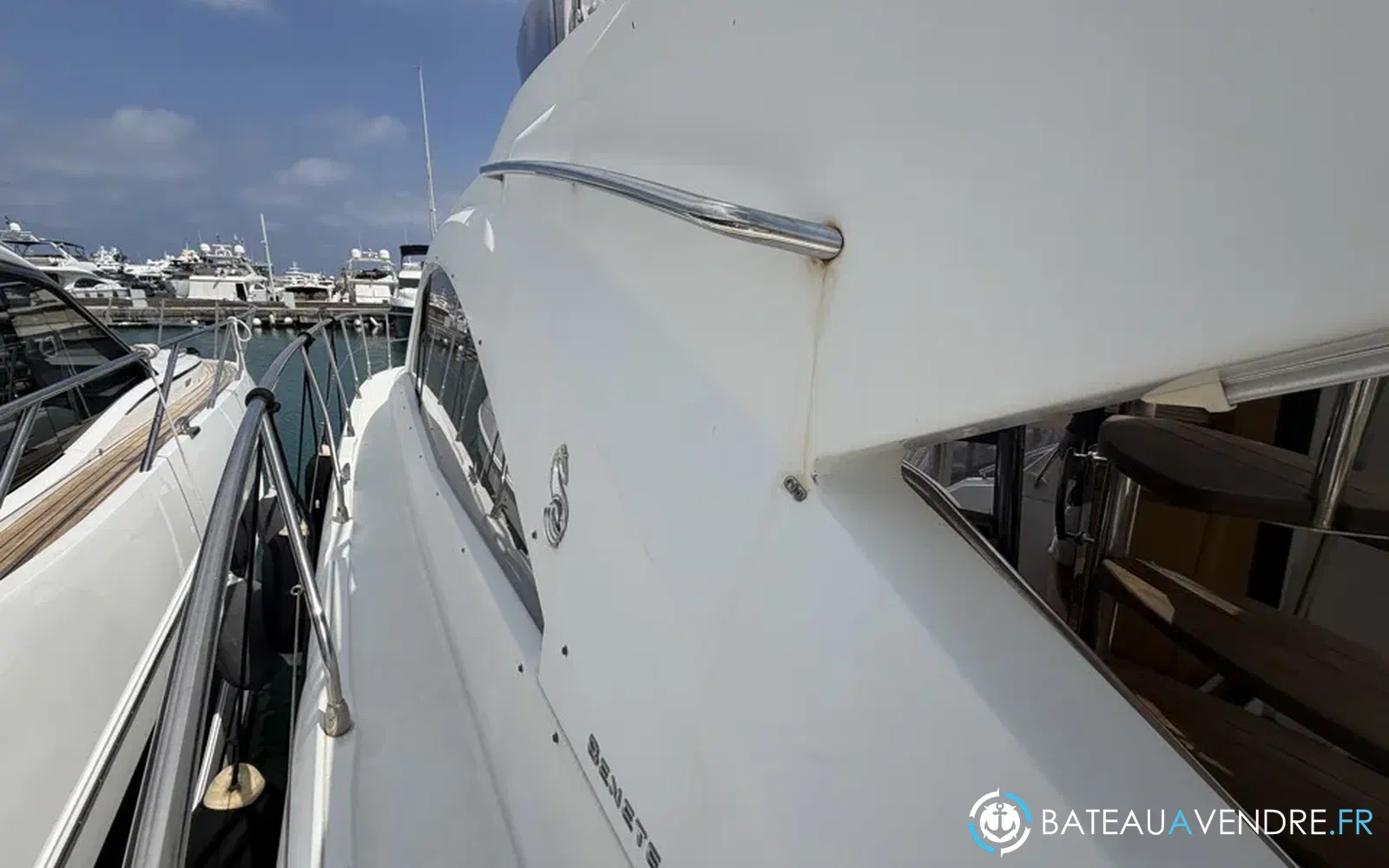 slider 8 Beneteau Monte Carlo 47 Fly