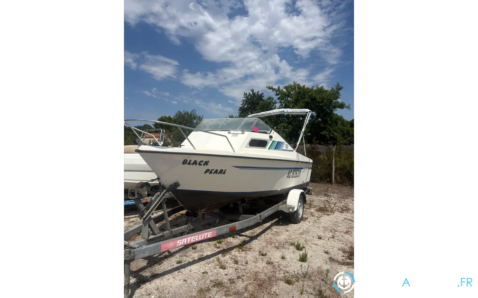 slider 0 B2 Marine Cap Ferret 500