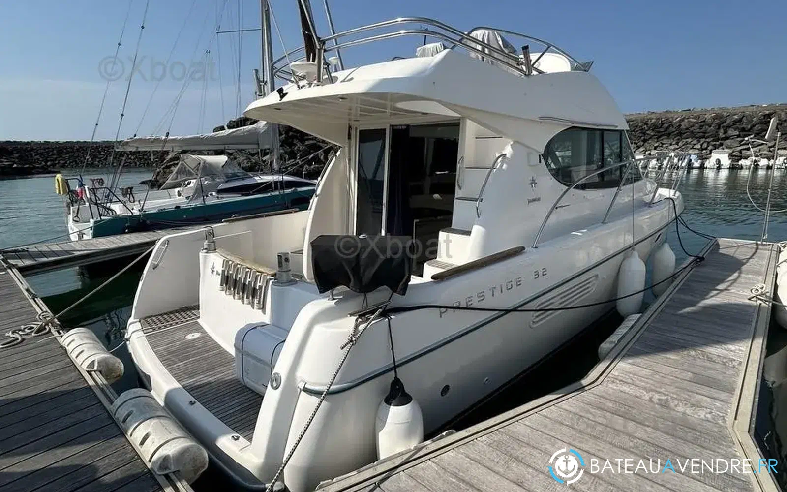 slider 2 Jeanneau Prestige 32