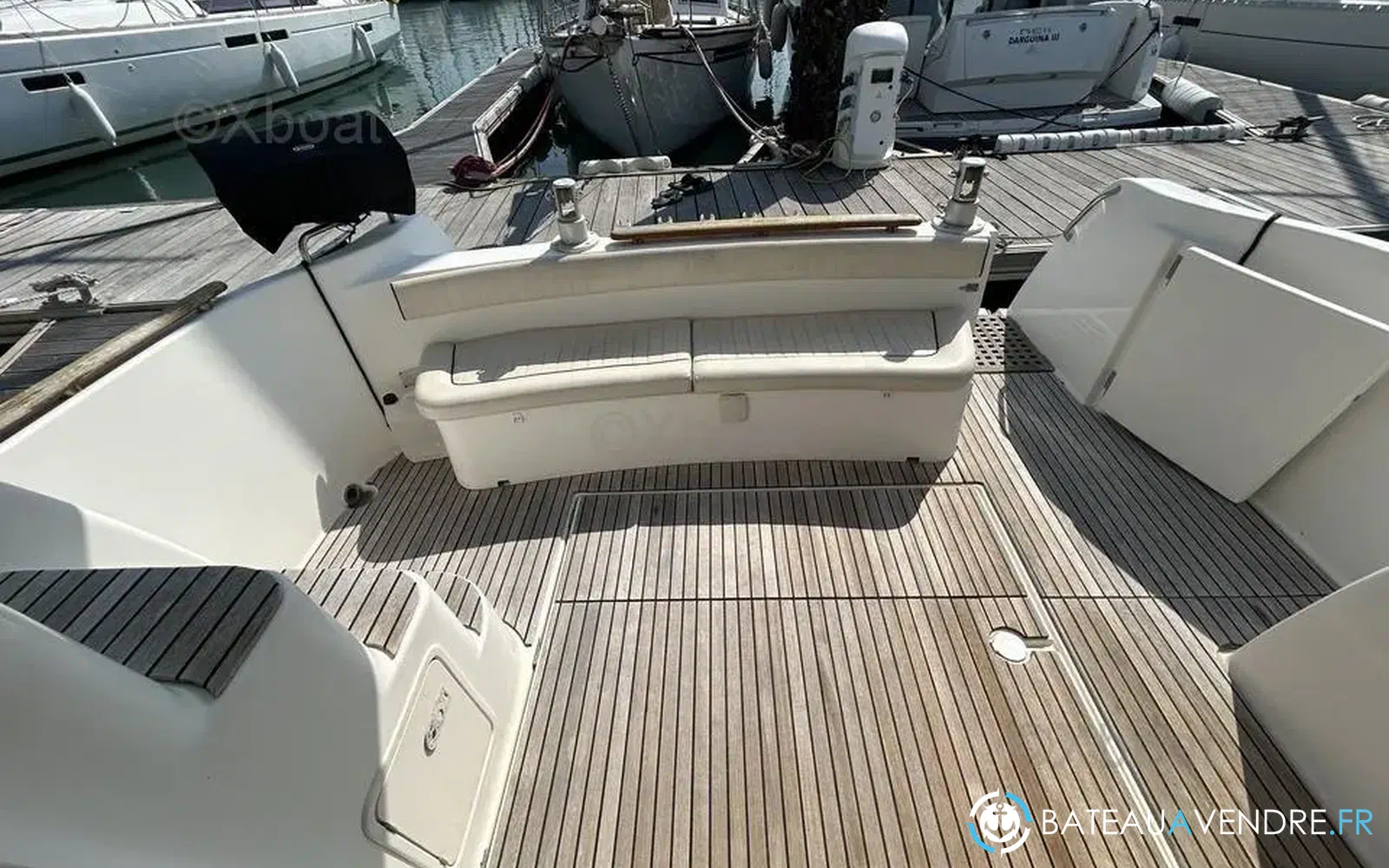 slider 5 Jeanneau Prestige 32