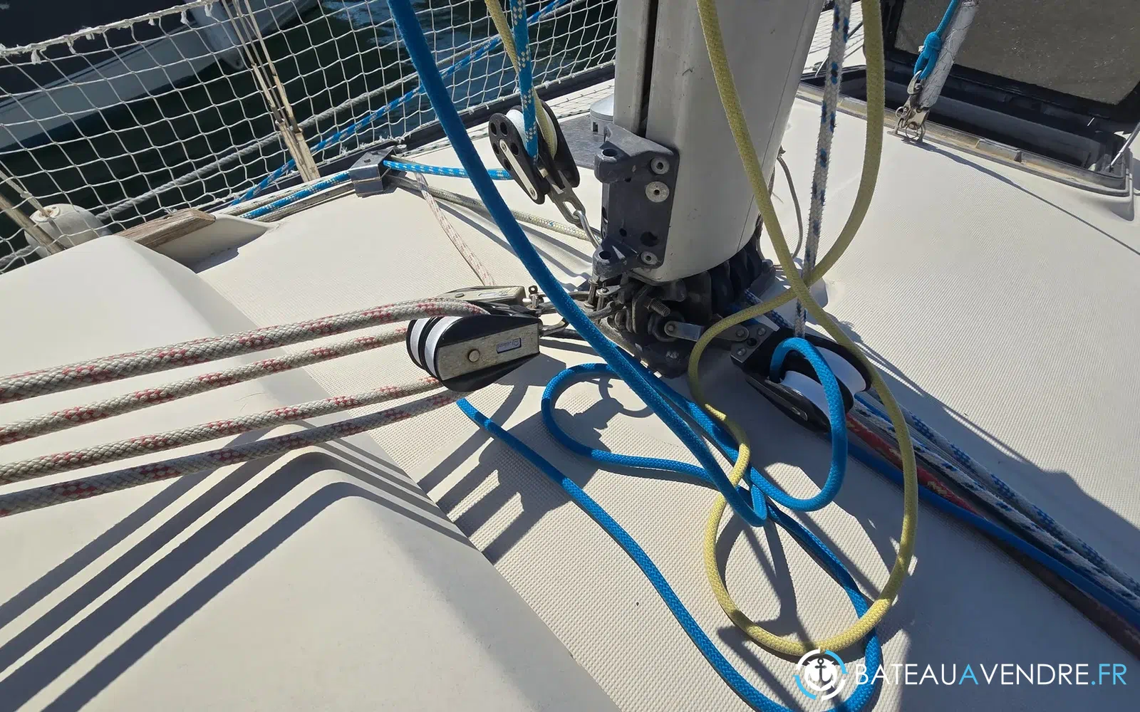 slider 32 Beneteau First 25