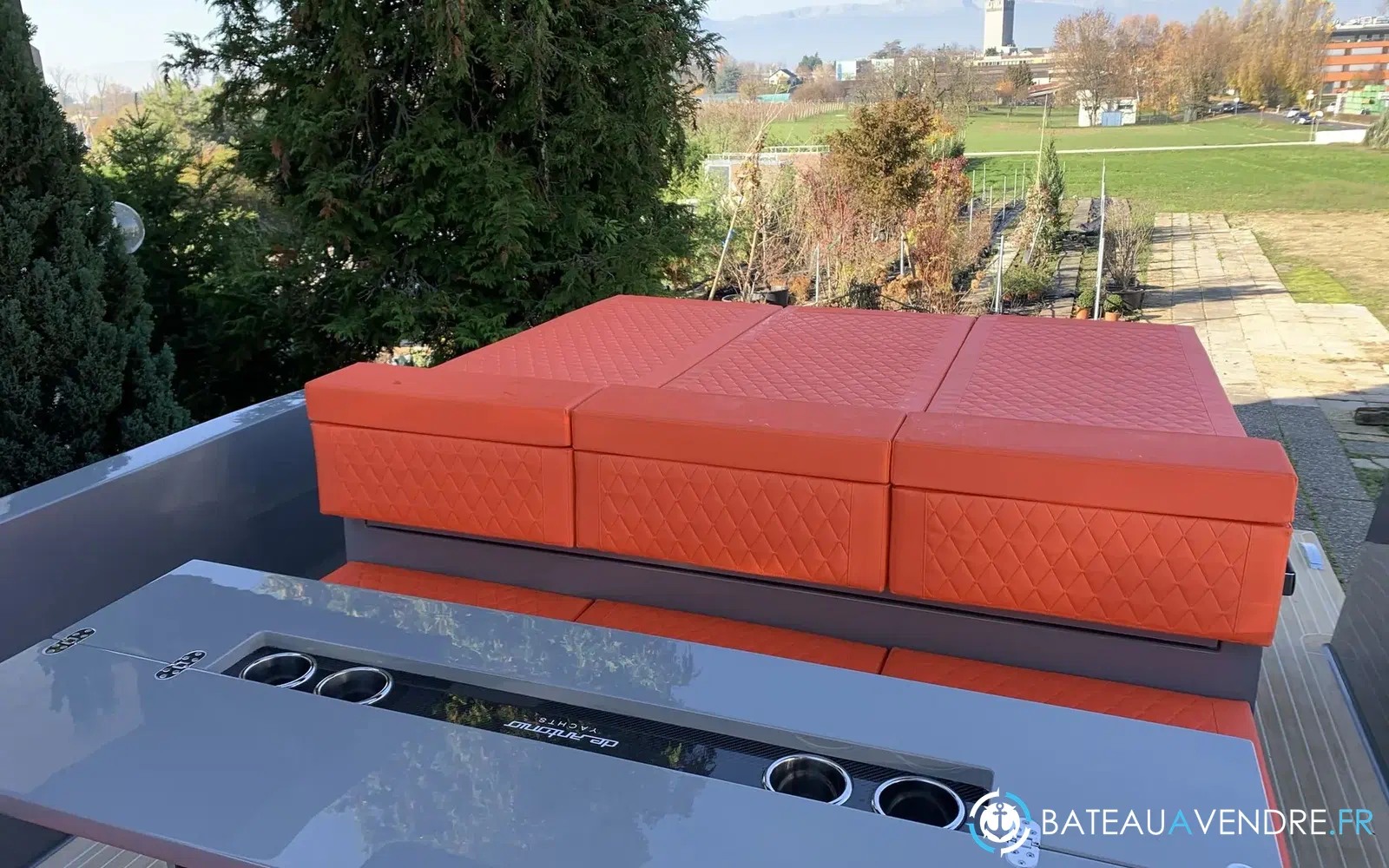 slider 16 De Antonio Yachts D28