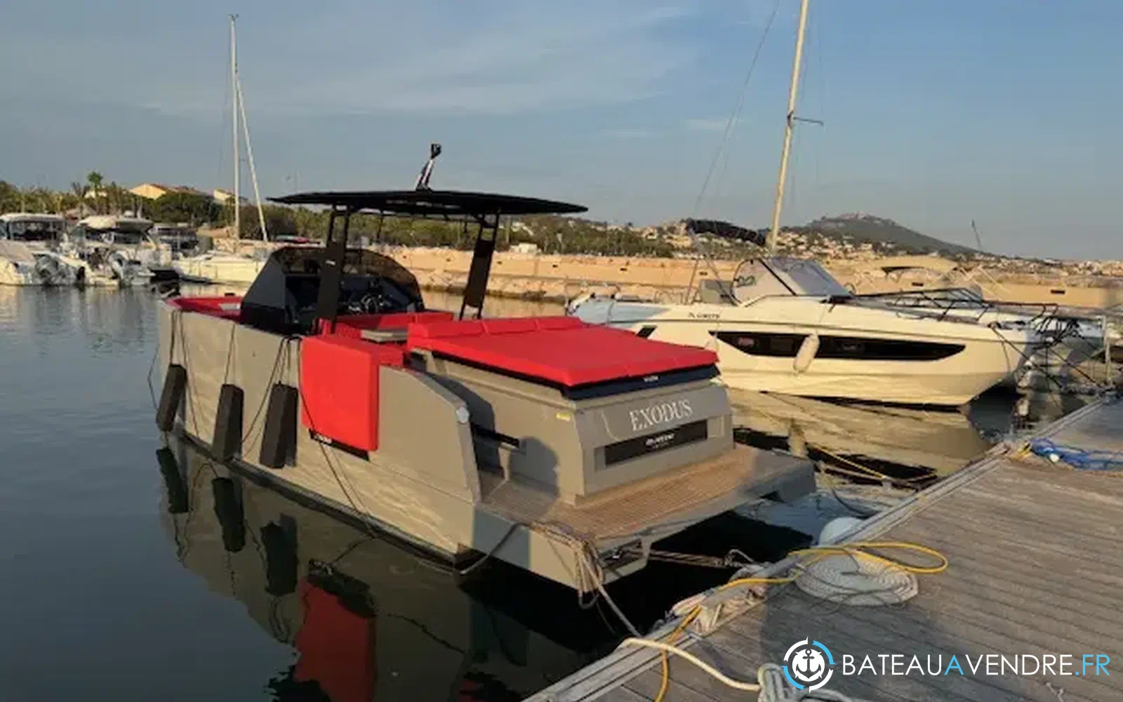 slider 3 De Antonio Yachts D28