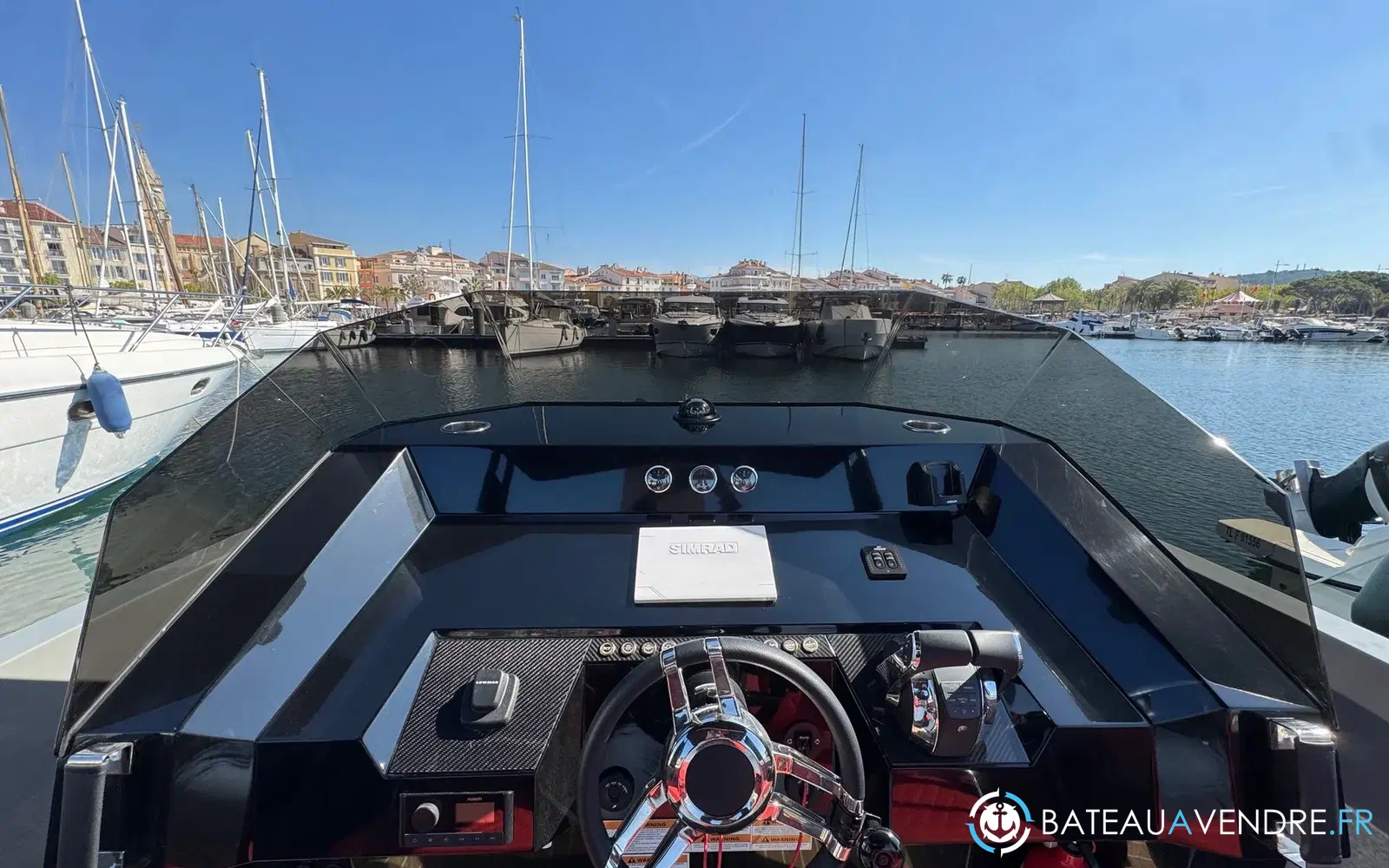 slider 5 De Antonio Yachts D28