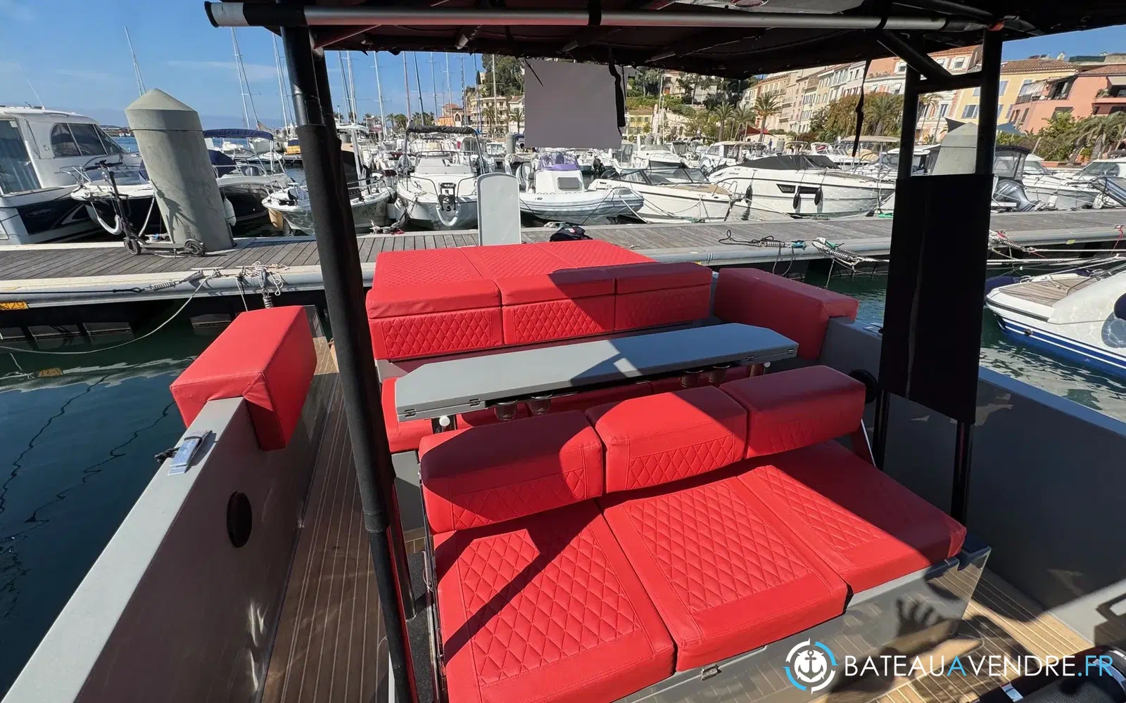 slider 6 De Antonio Yachts D28