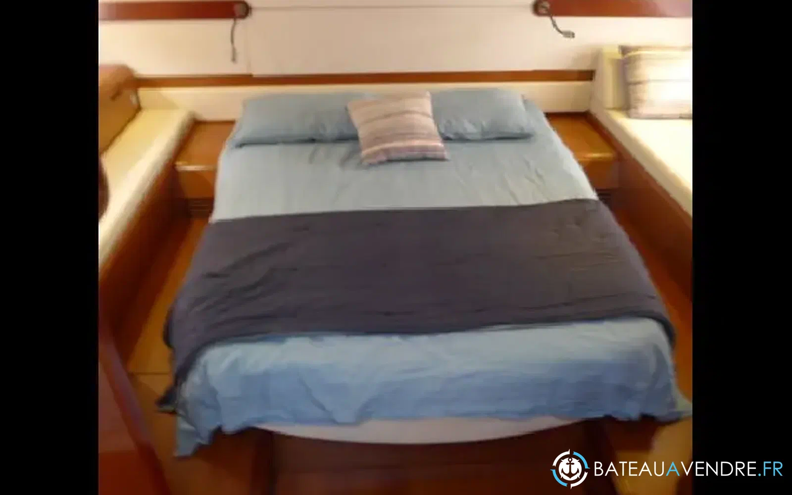 slider 12 Beneteau Monte Carlo 42
