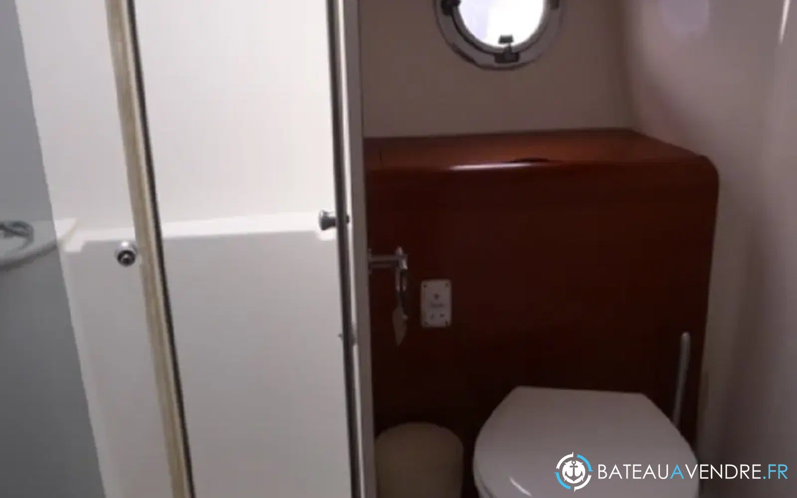 slider 21 Beneteau Monte Carlo 42