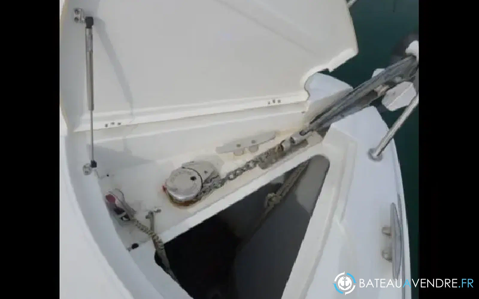 slider 7 Beneteau Monte Carlo 42