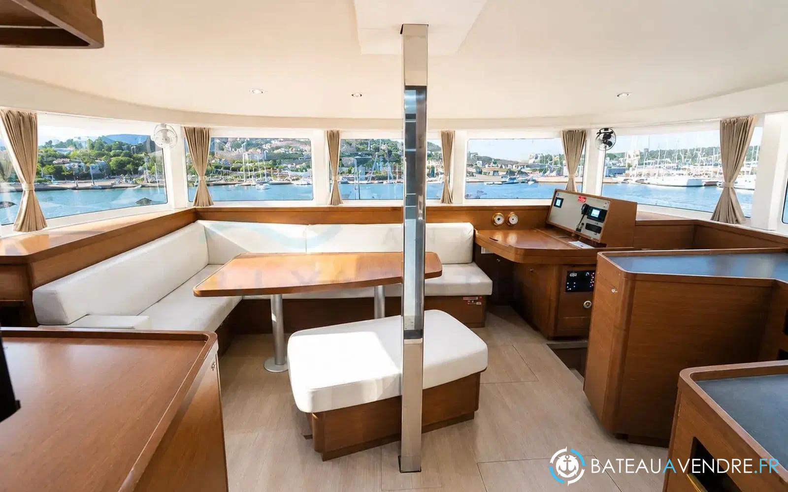 slider 13 Lagoon 42