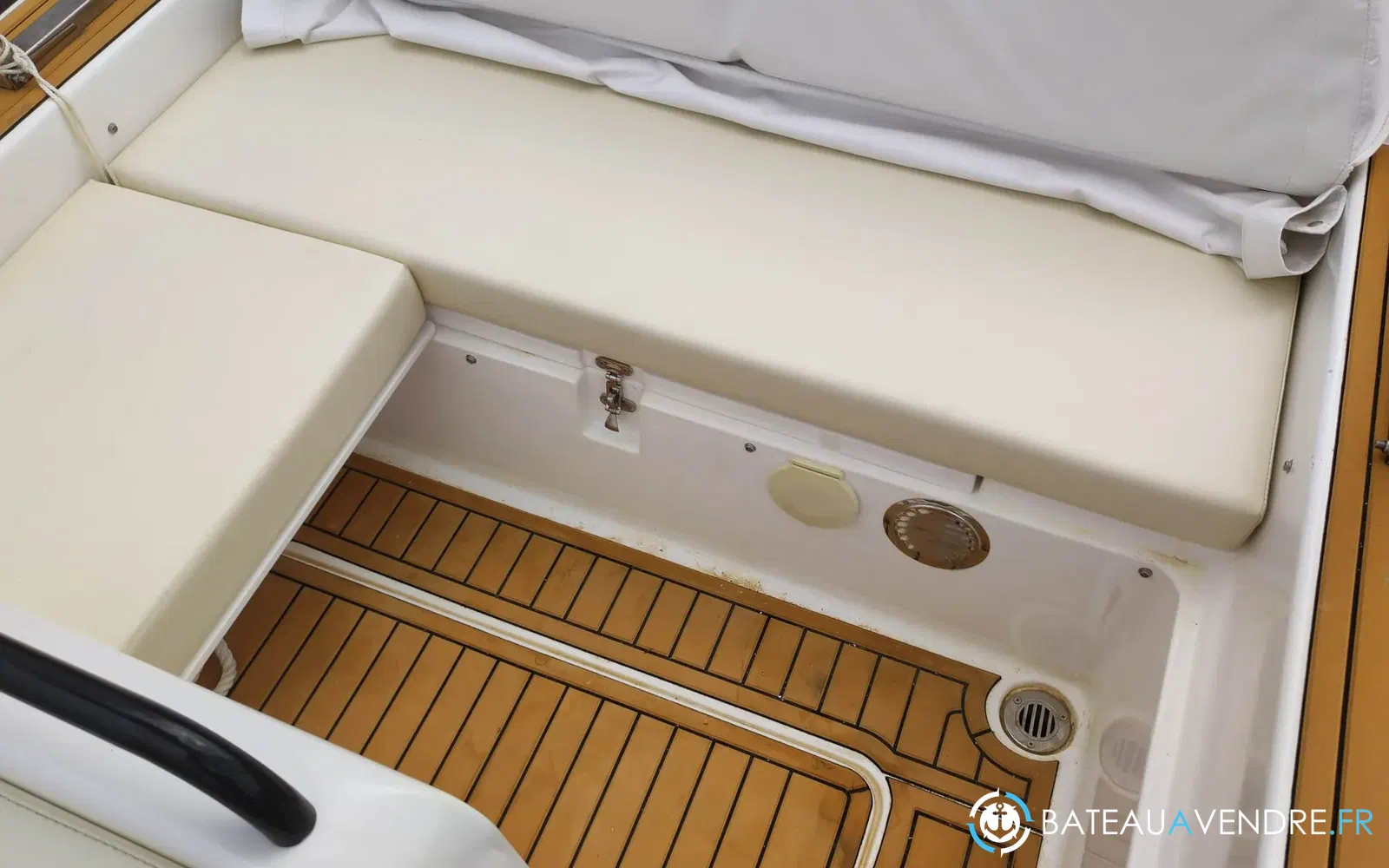 slider 14 Sharkboat Loup 59 SL